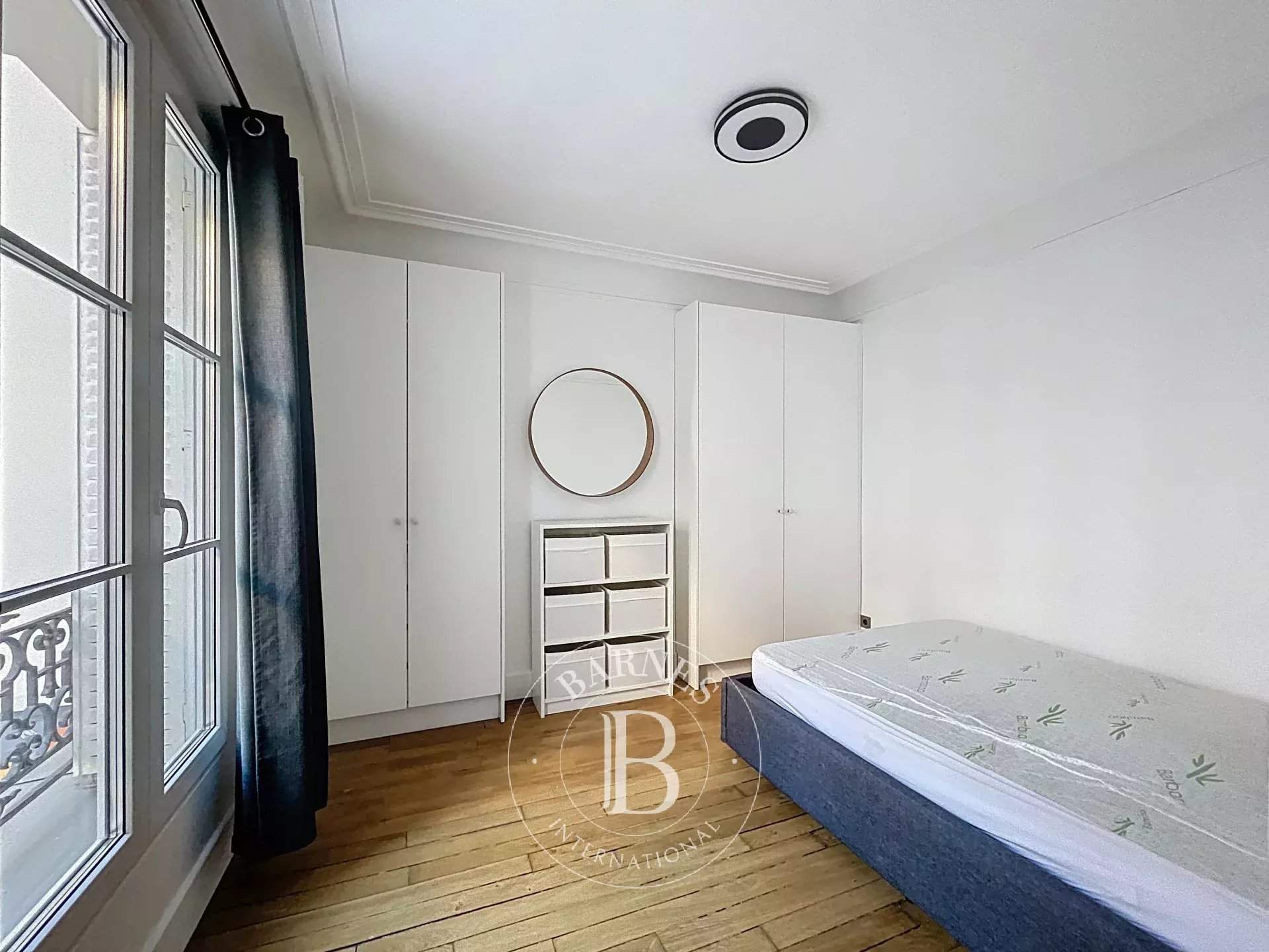 Paris  - Apartment 2 Bedrooms - picture 7