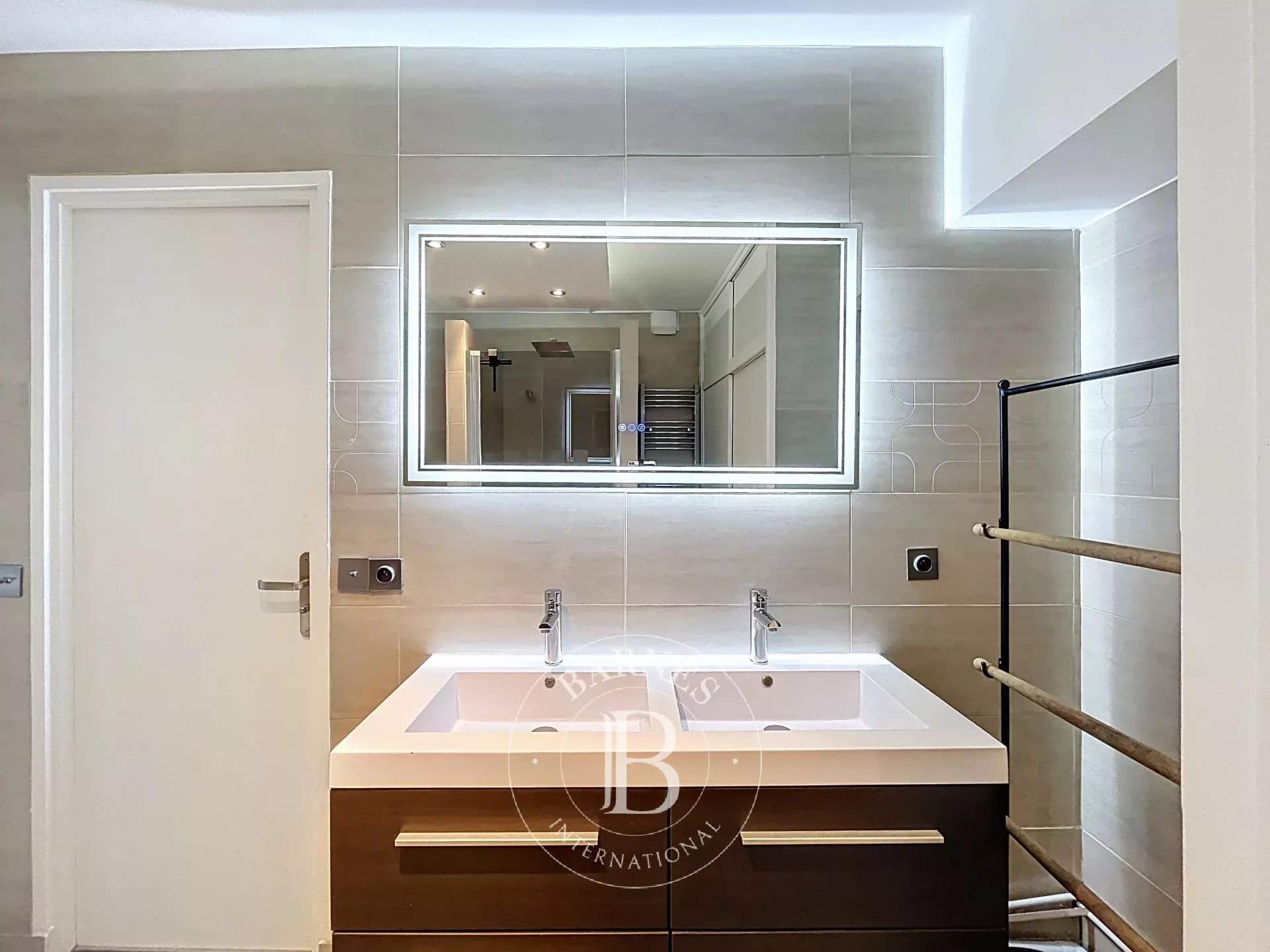 Paris  - Piso 3 Cuartos, 1 Habitacion - picture 9