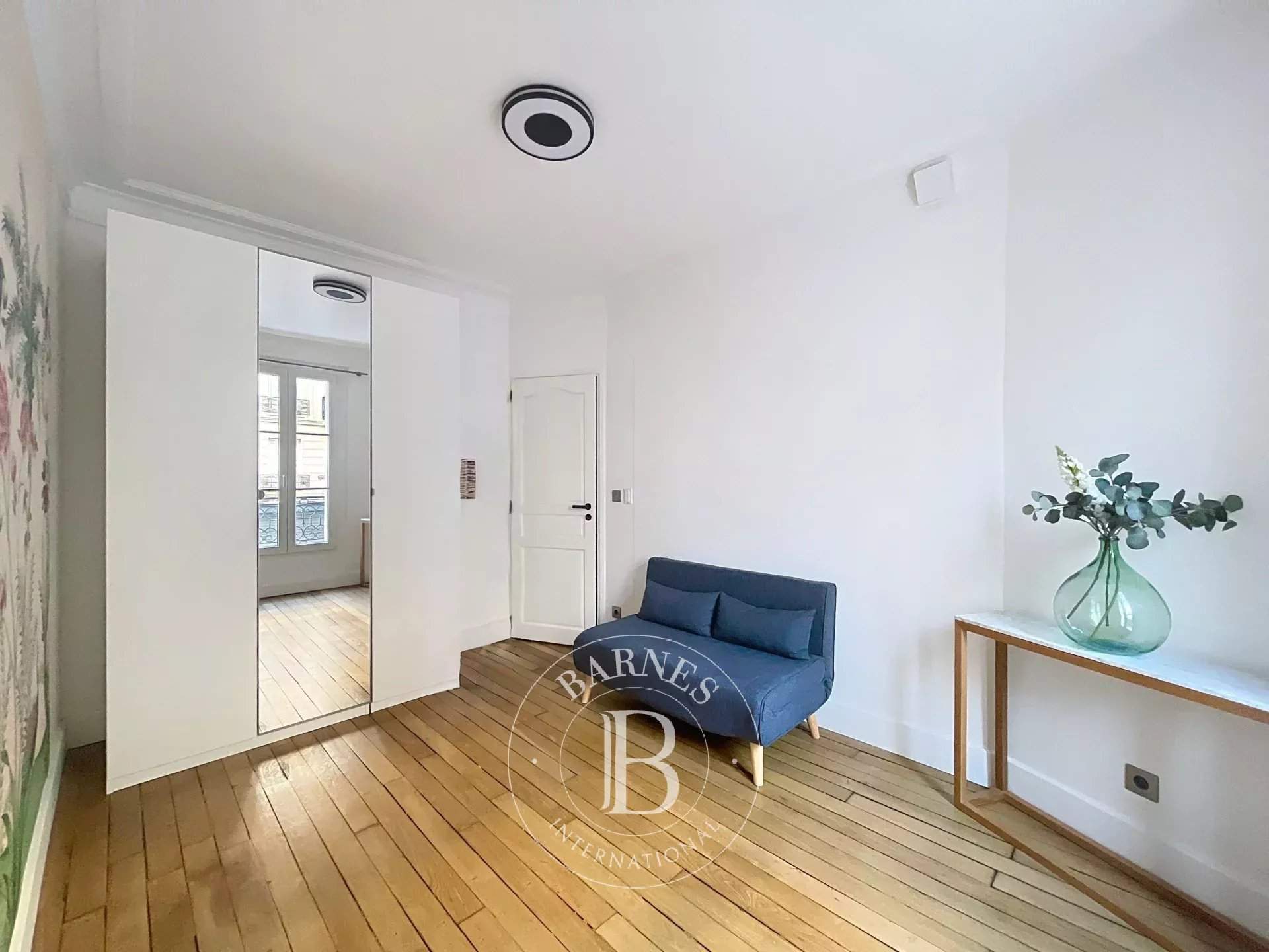 Paris  - Apartment 2 Bedrooms - picture 9