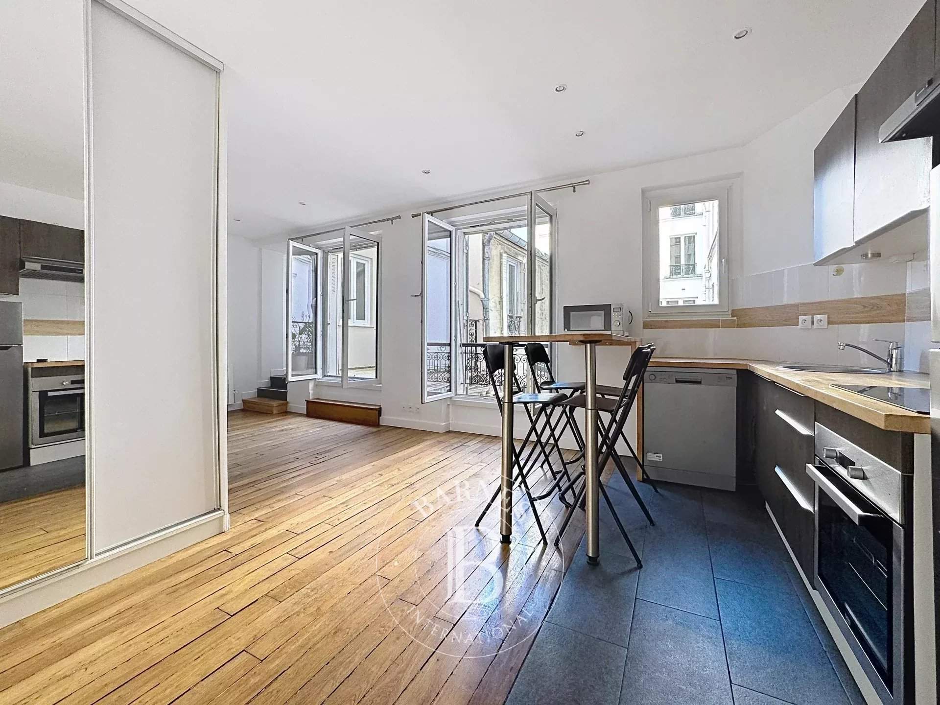 Paris  - Apartment  - picture 3