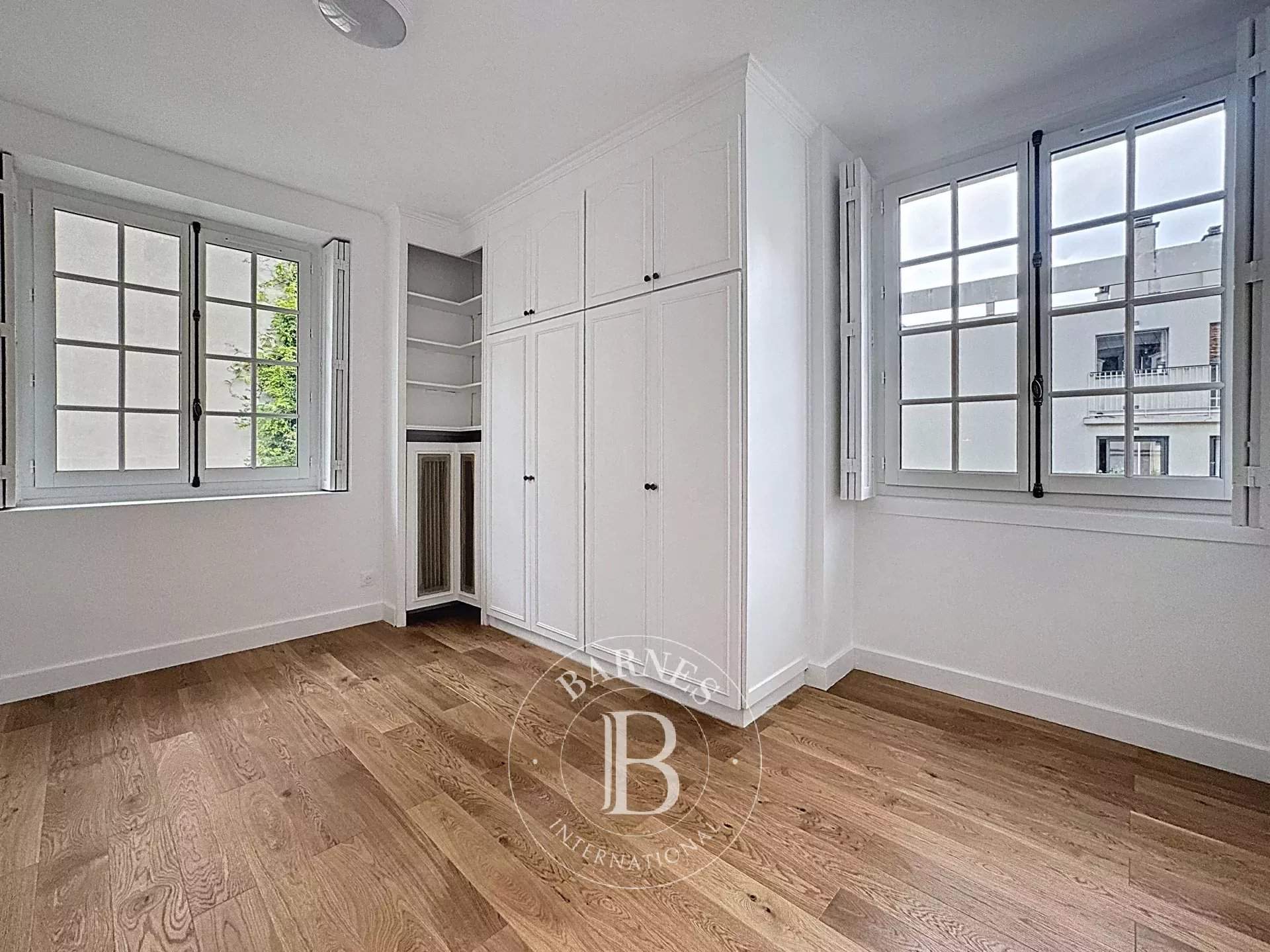 Paris  - Apartment 3 Bedrooms - picture 7