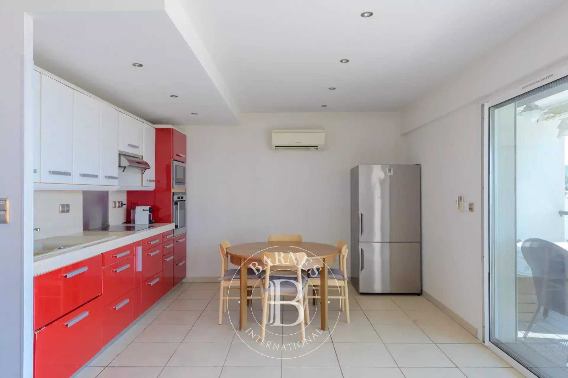 La Ciotat  - Appartement 2 Pièces, 1 Chambre