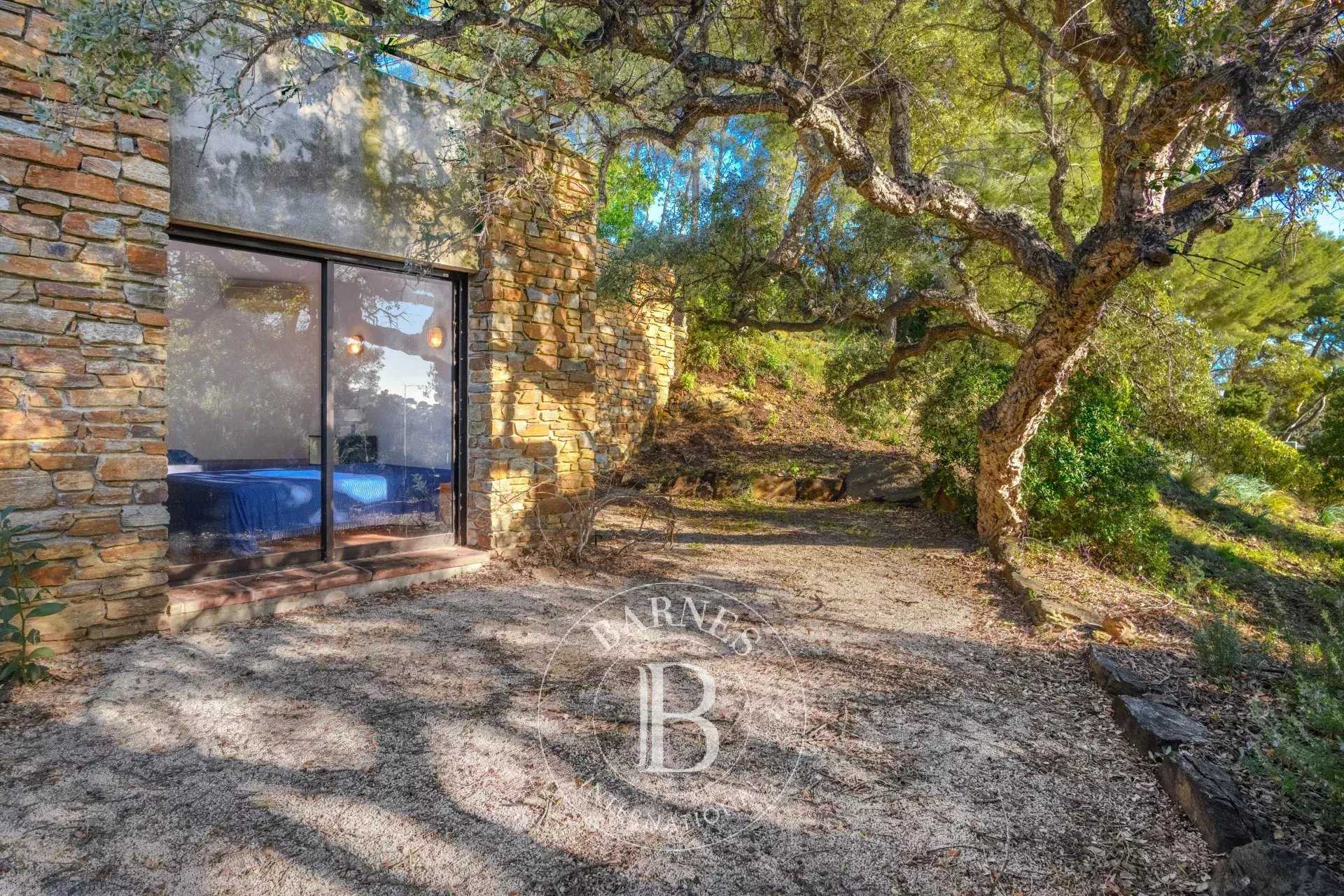 Bormes-les-Mimosas  - Villa 5 Pi&egrave;ces 3 Chambres