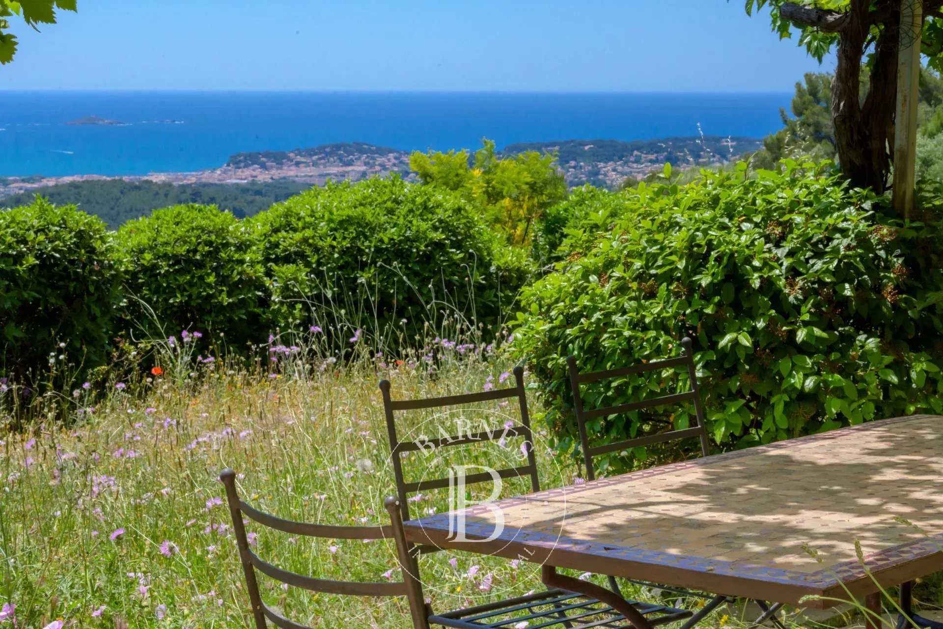 Ollioules  - Villa 4 Bedrooms