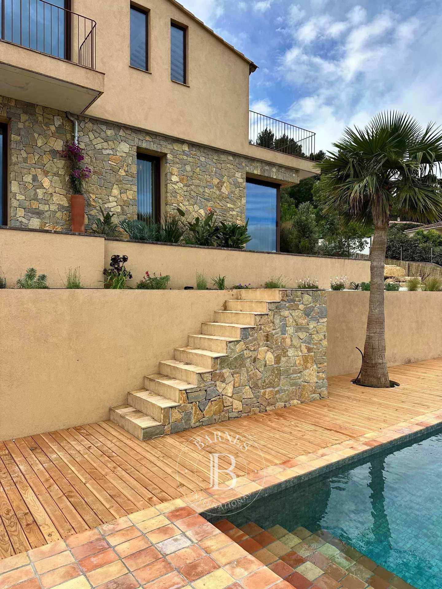 La Cadière-d'Azur  - Villa 4 Bedrooms