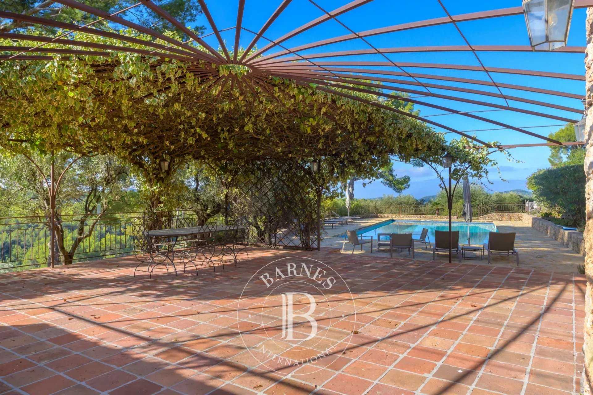 Le Beausset  - Mas 4 Bedrooms