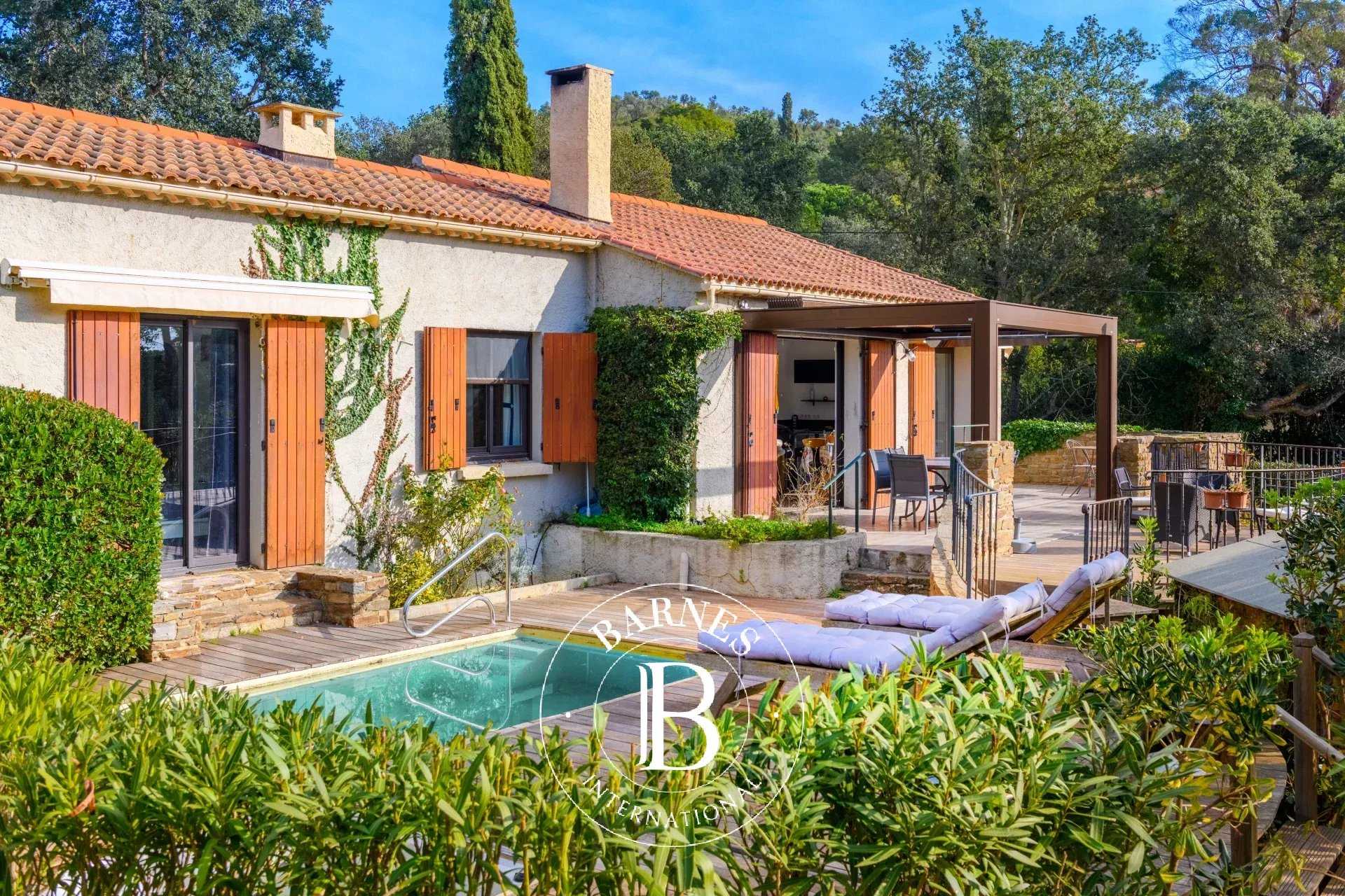 Bormes-les-Mimosas  - Maison 5 Pi&egrave;ces 4 Chambres