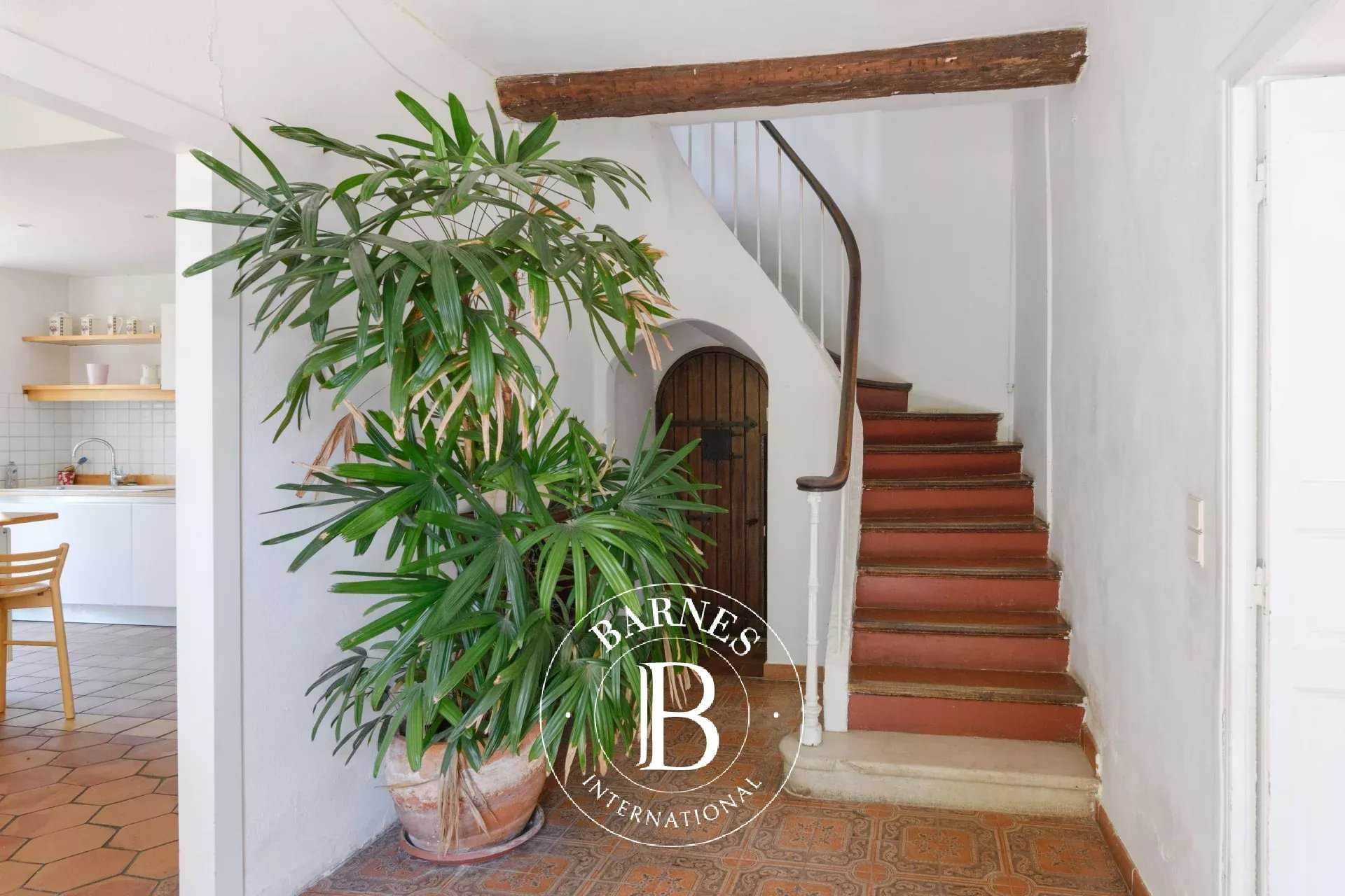 La Garde  - Bastide 5 Bedrooms