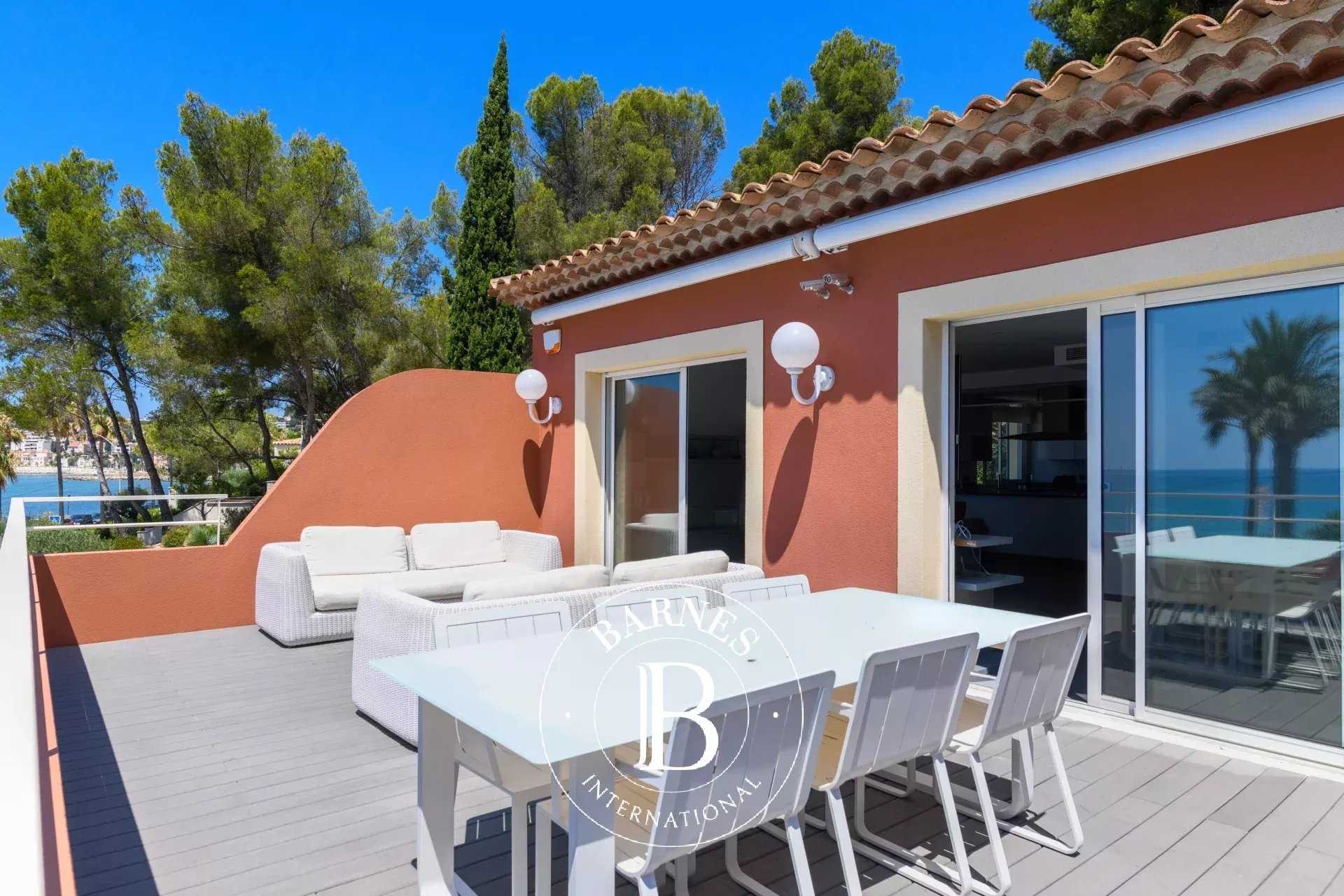 Sanary-sur-Mer  - Appartement 3 Pi&egrave;ces 2 Chambres