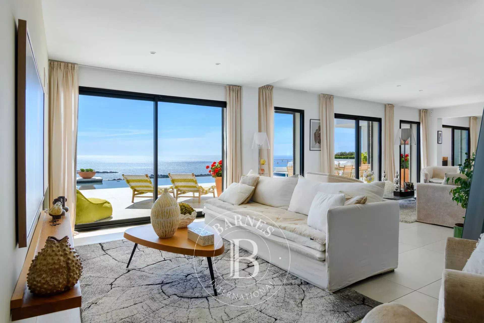 Bandol  - Villa 5 Pi&egrave;ces 4 Chambres