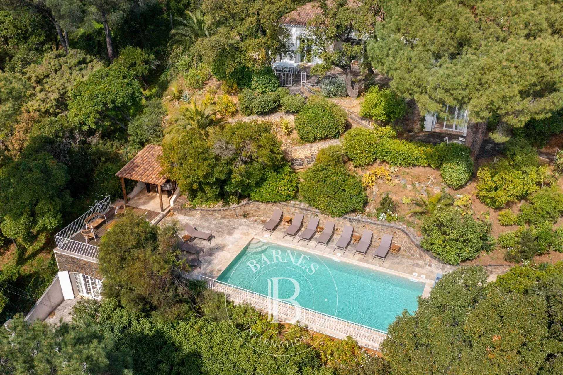 Cavalaire-sur-Mer  - Maison 6 Pi&egrave;ces 5 Chambres