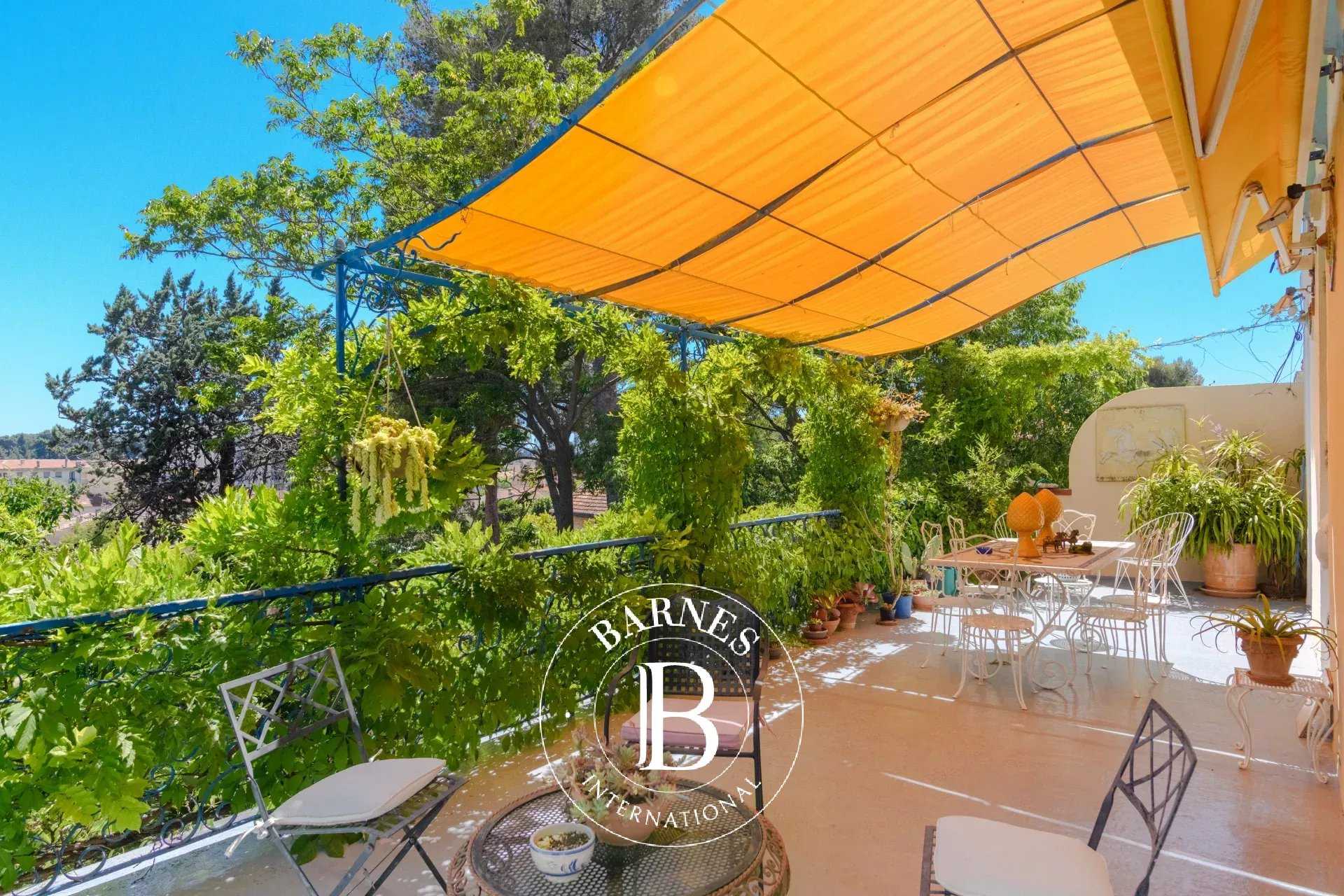 Appartement villa Toulon