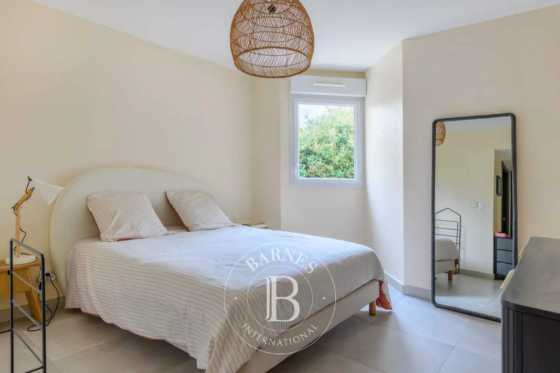 Bandol  - Appartement 3 Pi&egrave;ces 2 Chambres