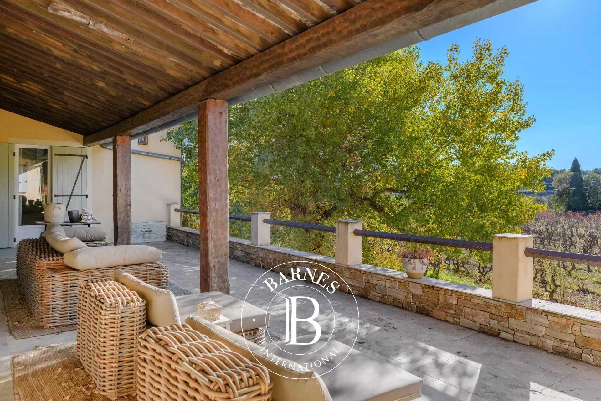 Le Castellet  - Villa 4 Bedrooms