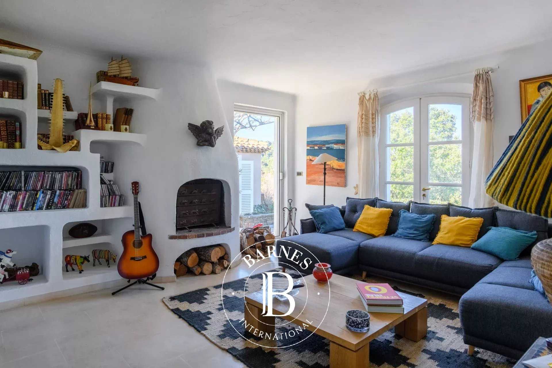 Bormes-les-Mimosas  - Property 