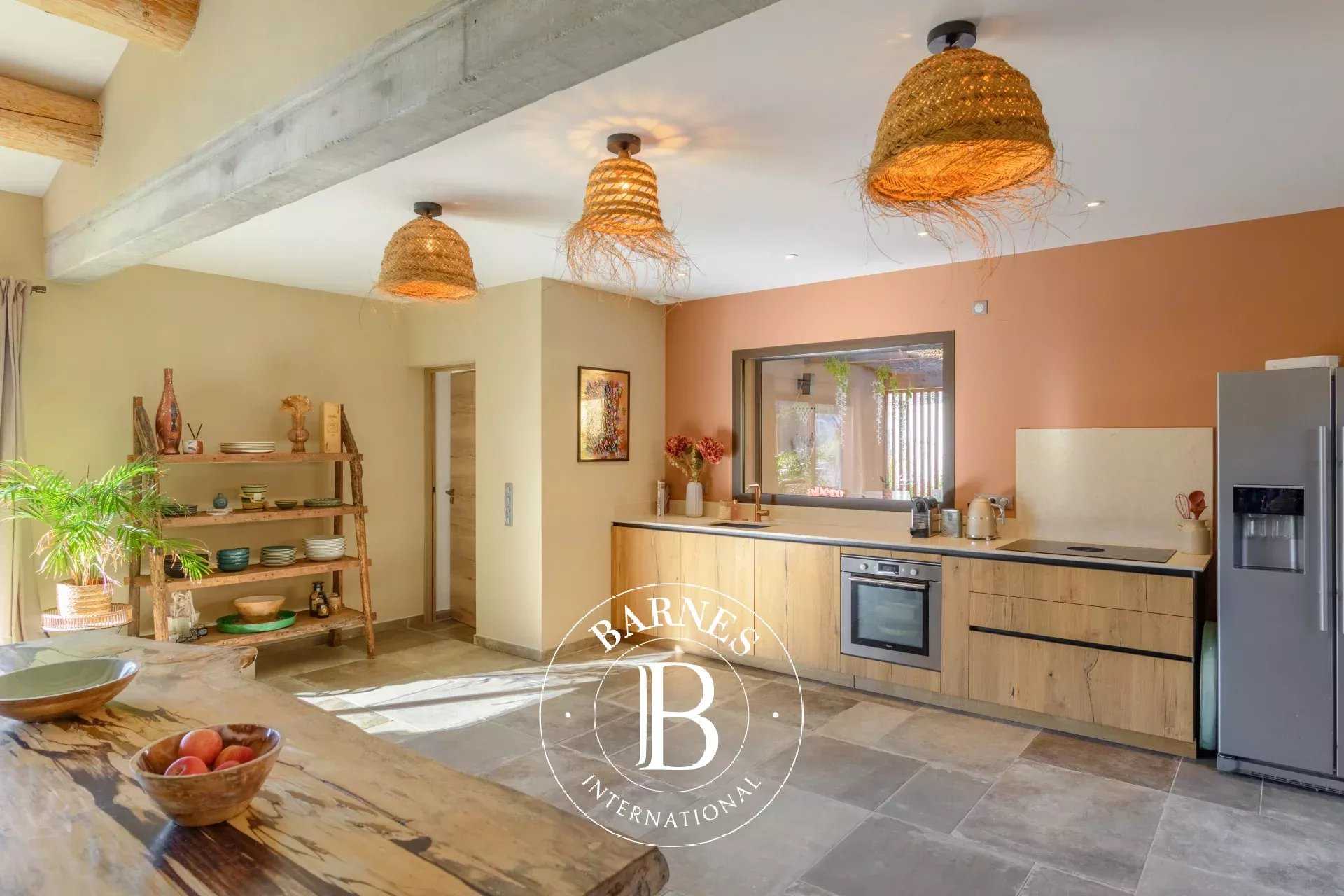 Le Castellet  - Villa 4 Bedrooms