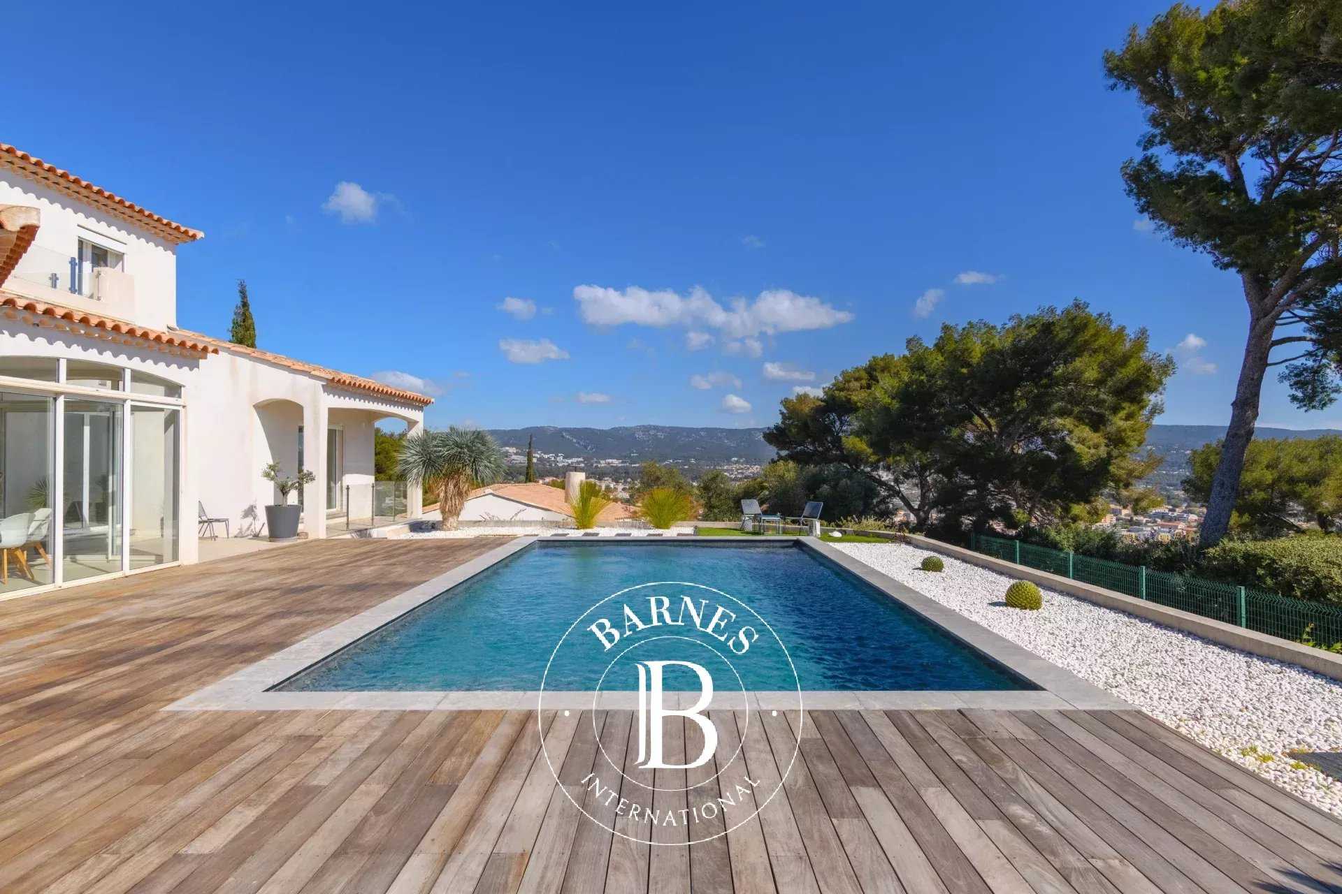 La Ciotat  - Maison 5 Pi&egrave;ces