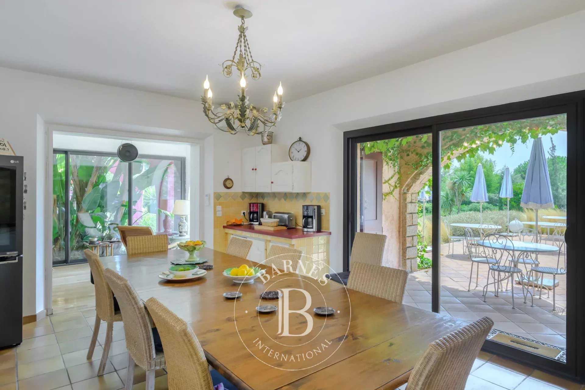 La Londe-les-Maures  - House 11 Bedrooms