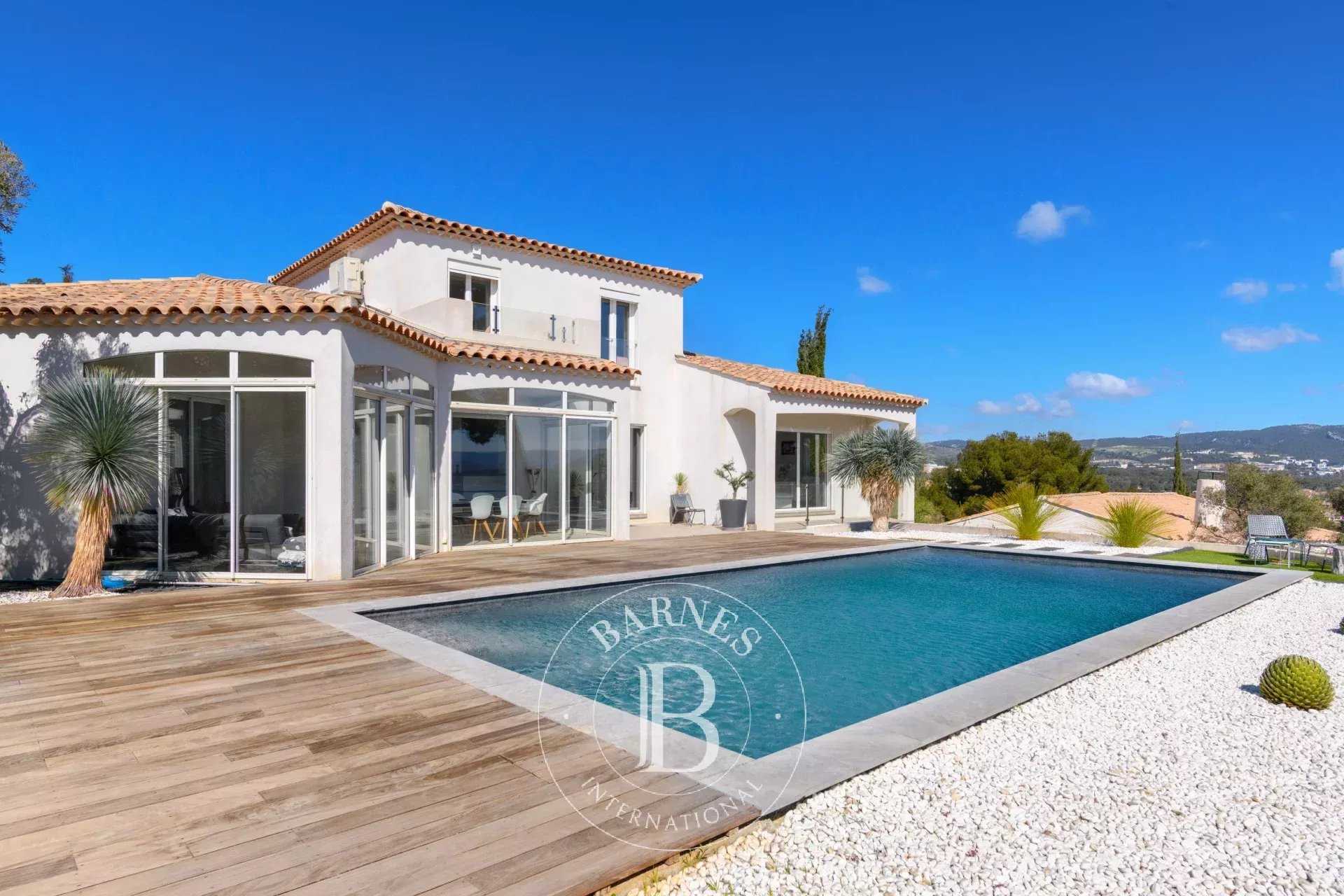 La Ciotat  - Maison 5 Pi&egrave;ces