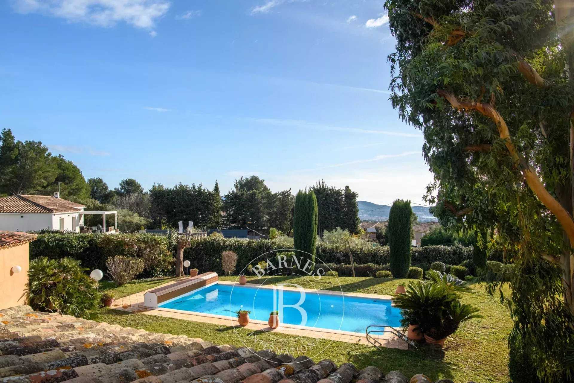 La Cadière-d'Azur  - Villa 7 Pi&egrave;ces 4 Chambres