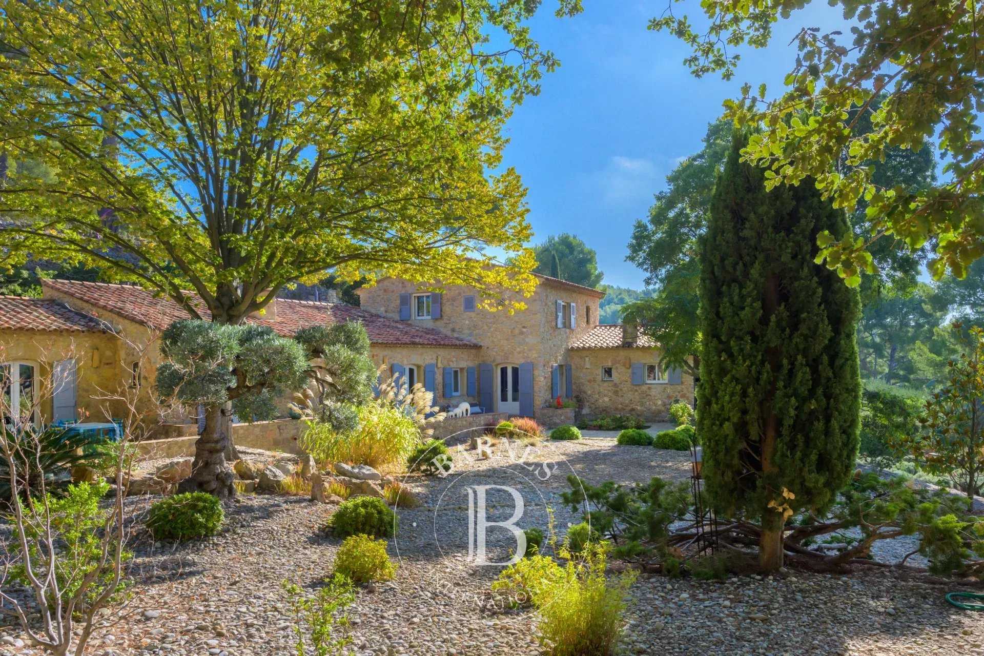 Le Beausset  - Mas 4 Bedrooms