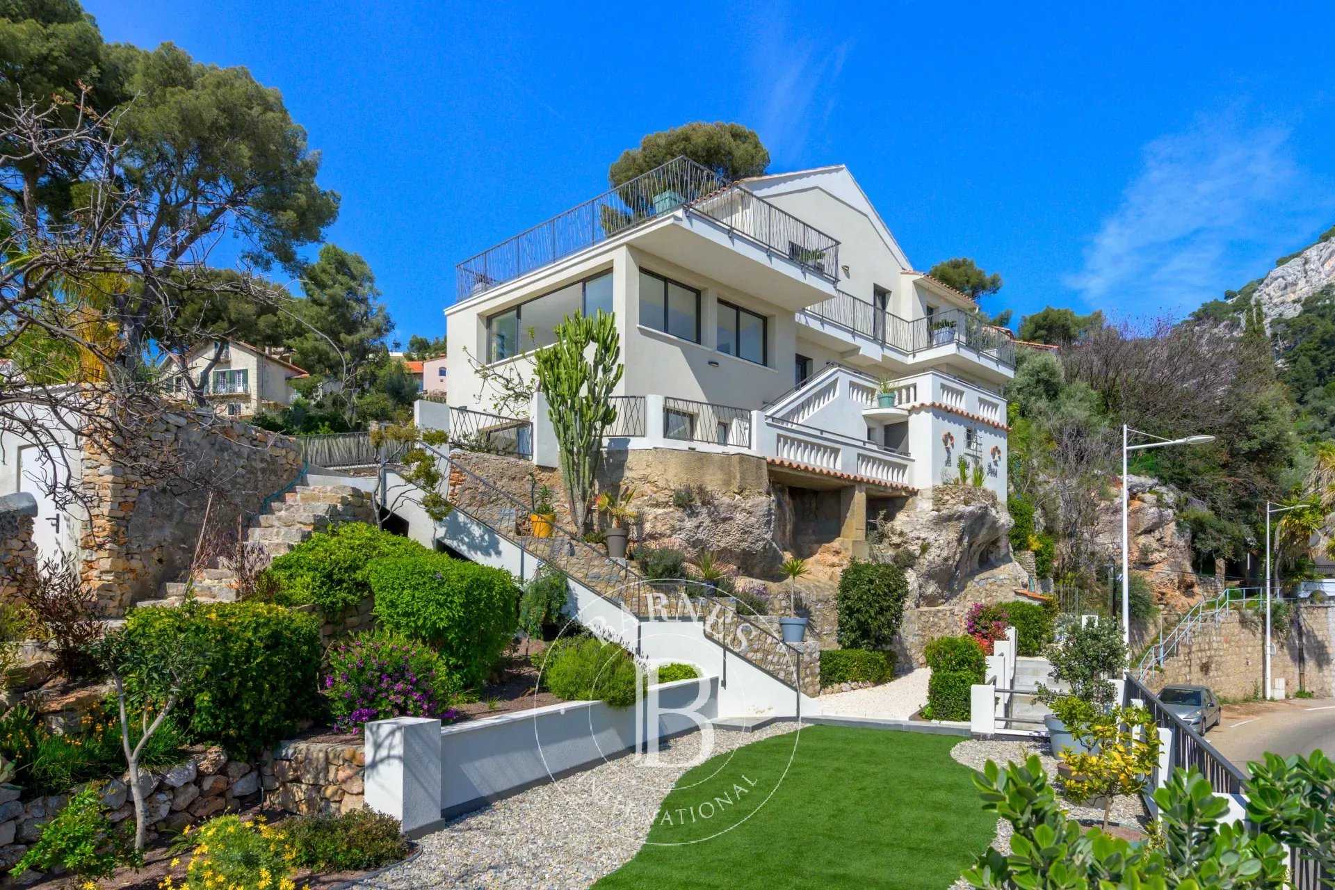Toulon  - Villa 4 Bedrooms