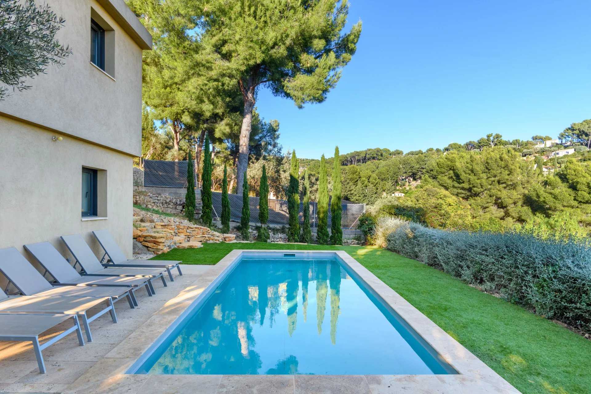 Sanary-sur-Mer  - Villa 4 Pièces 3 Chambres