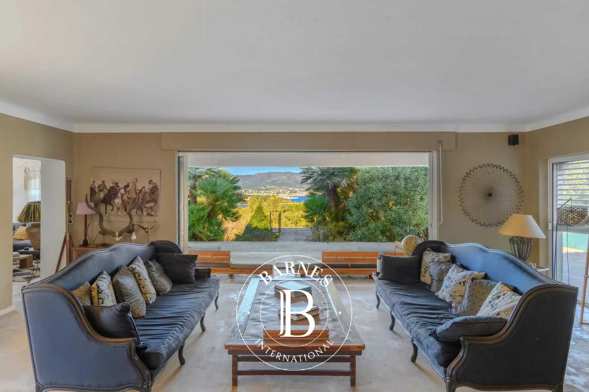 Bormes-les-Mimosas  - Property 