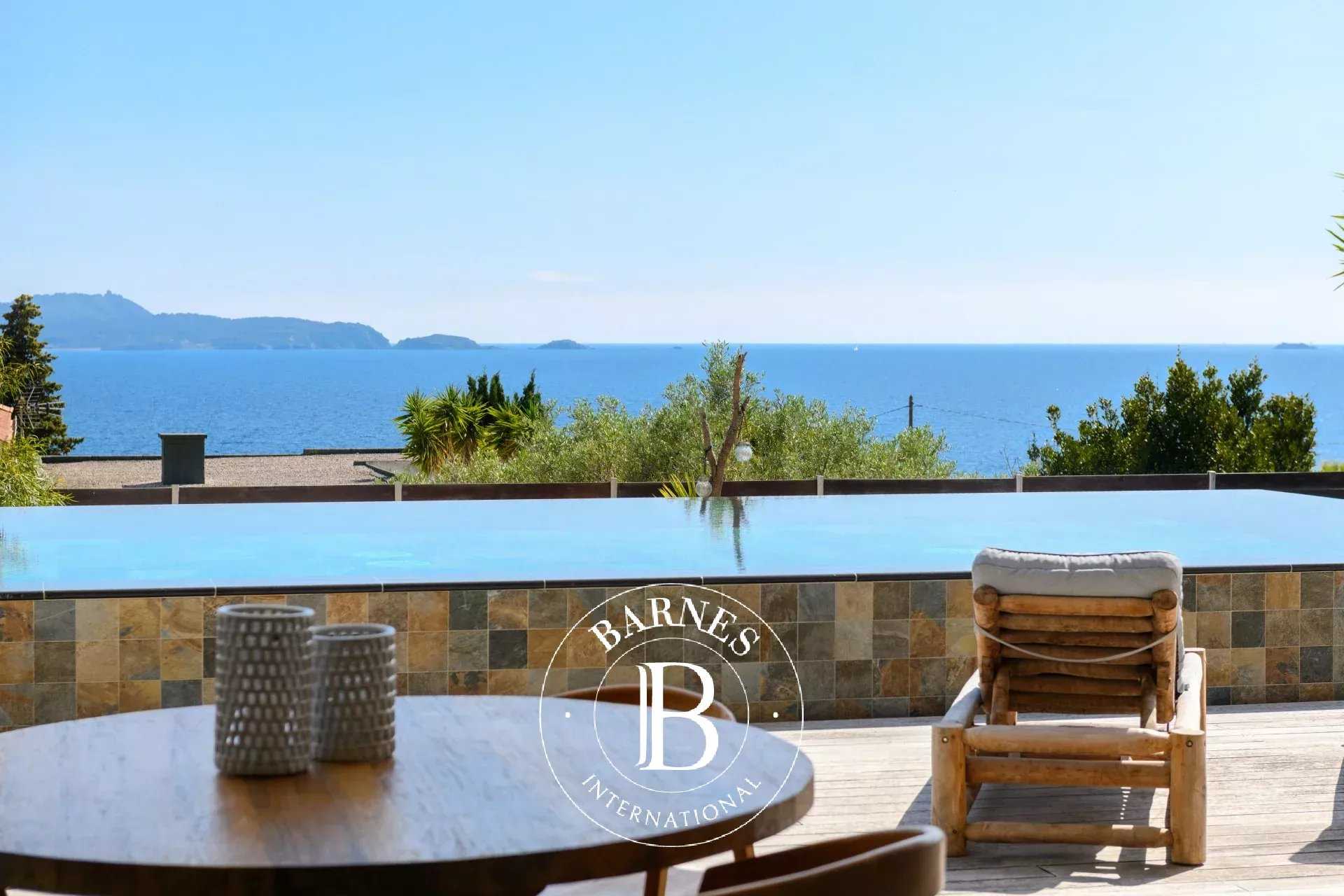 Carqueiranne  - Propriété 5 Pi&egrave;ces 4 Chambres