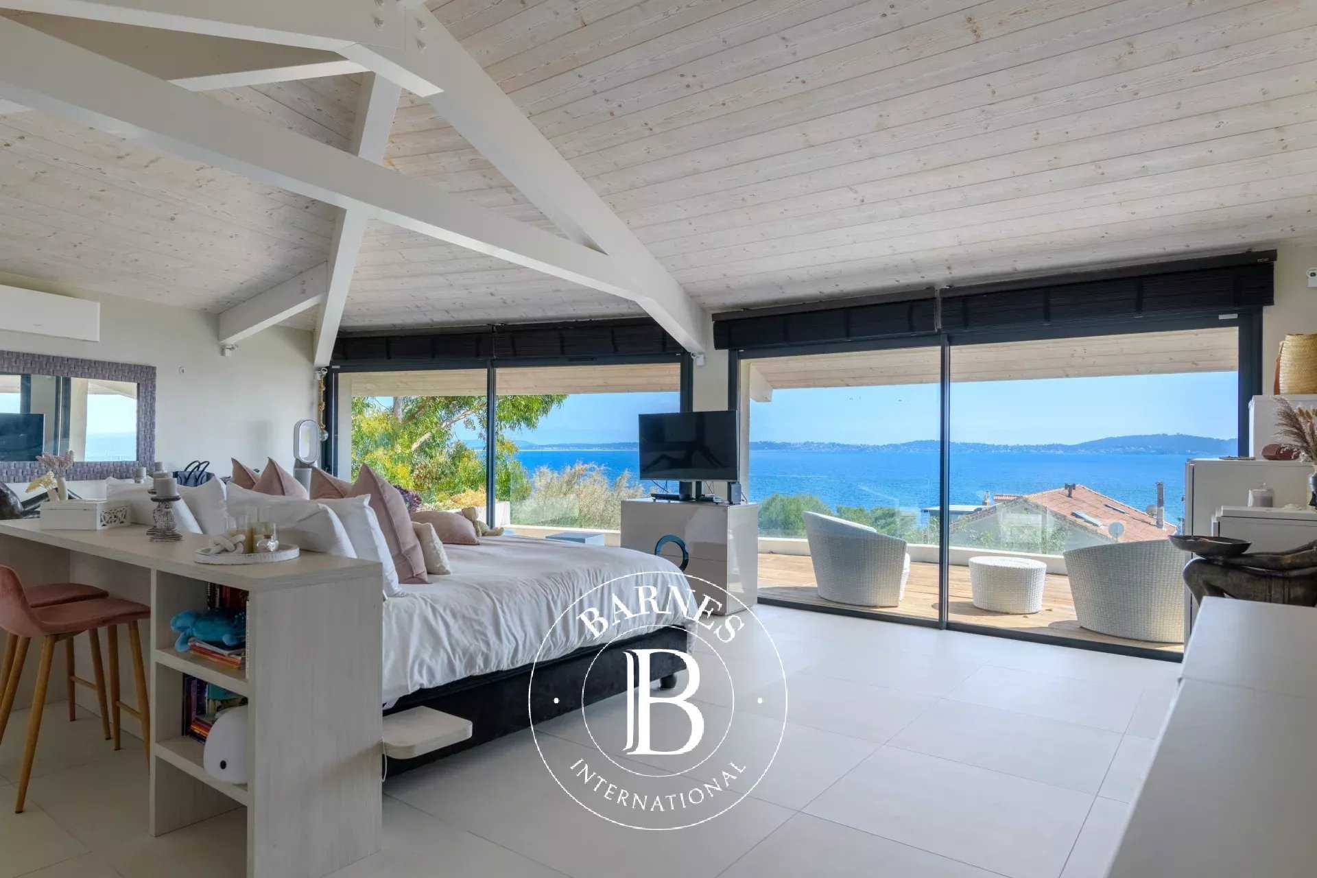 Carqueiranne  - Propriété 5 Pi&egrave;ces 4 Chambres