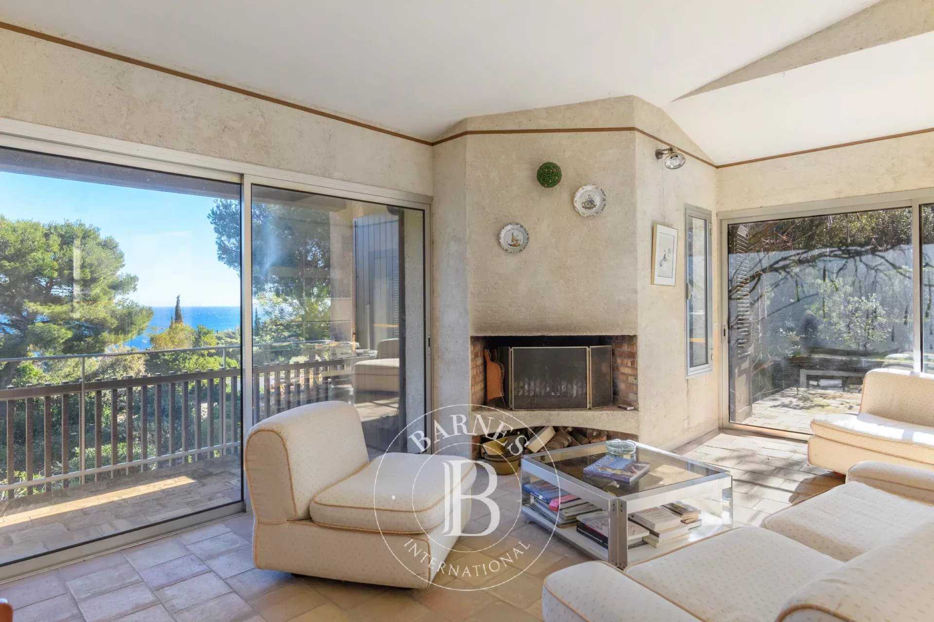 Bormes-les-Mimosas  - Propriété 5 Pi&egrave;ces