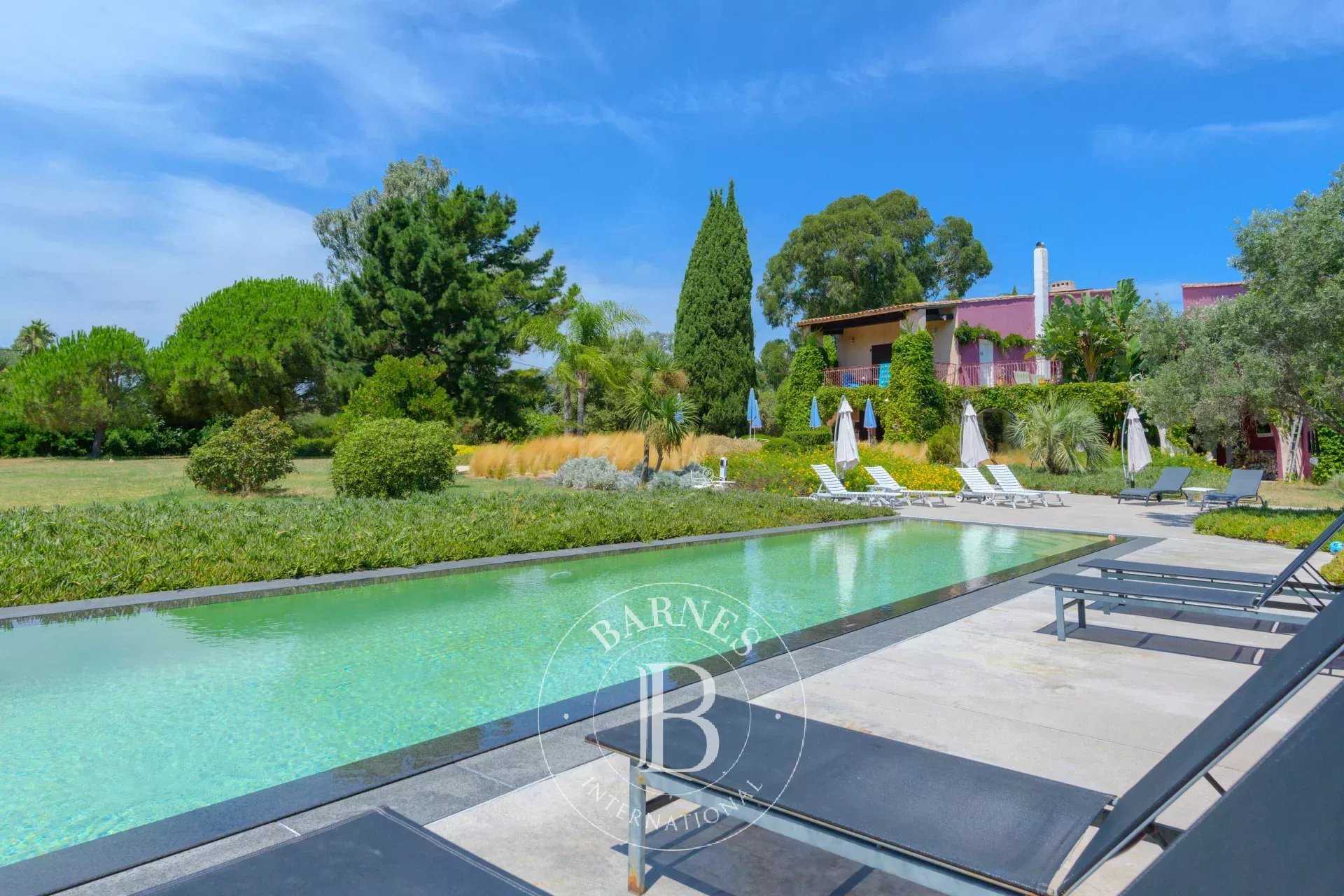 House La Londe-les-Maures