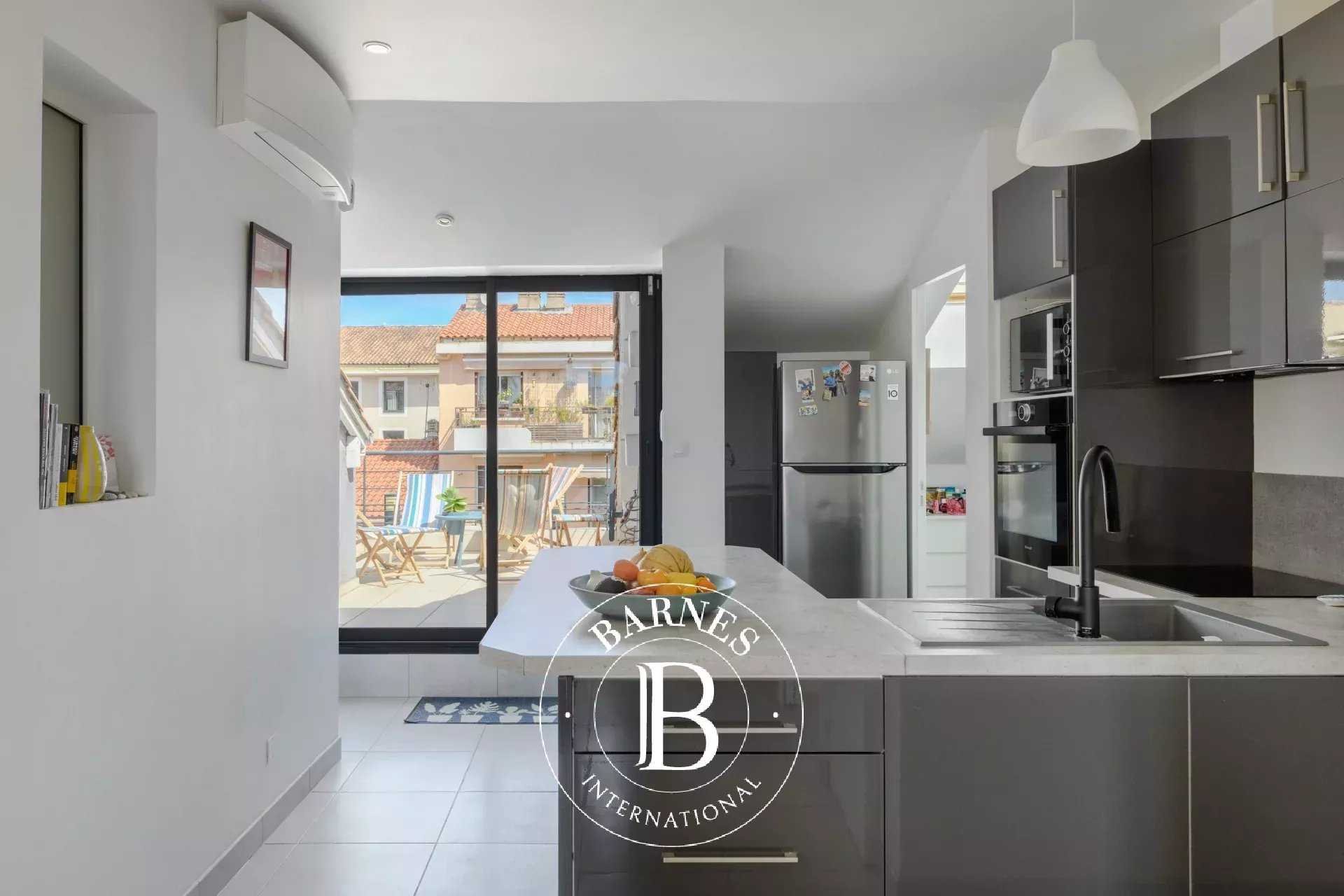 Sanary-sur-Mer  - Apartment 3 Bedrooms
