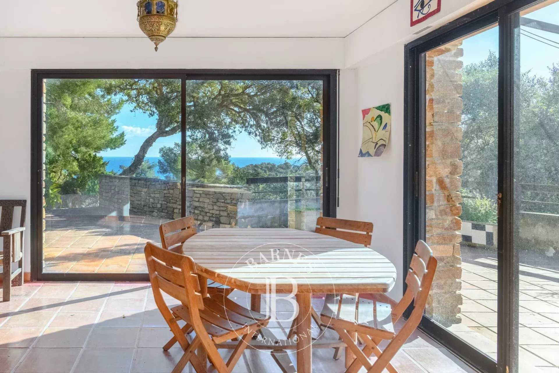 Bormes-les-Mimosas  - Villa 5 Pi&egrave;ces 3 Chambres