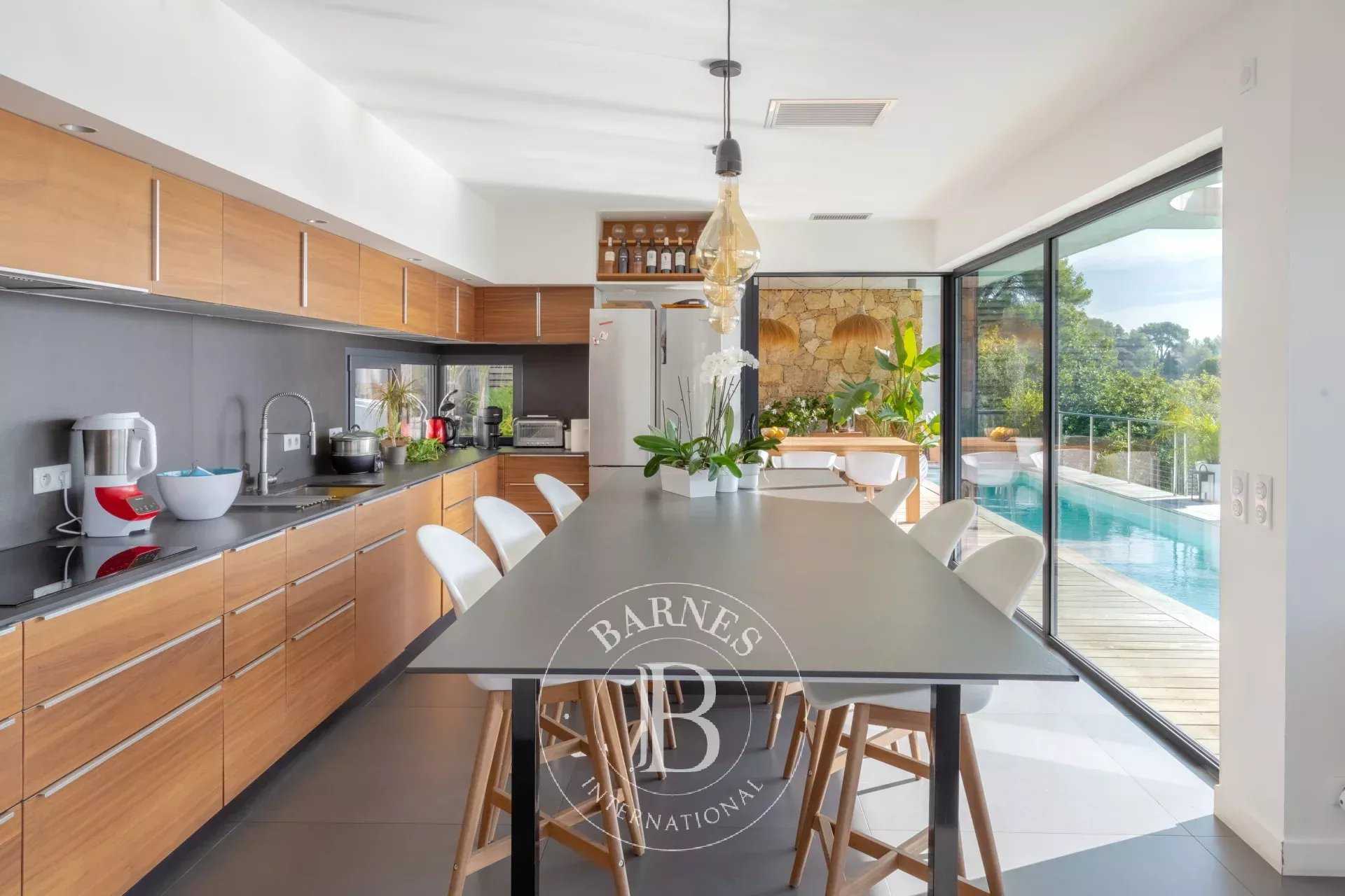 Hyères  - House 5 Bedrooms