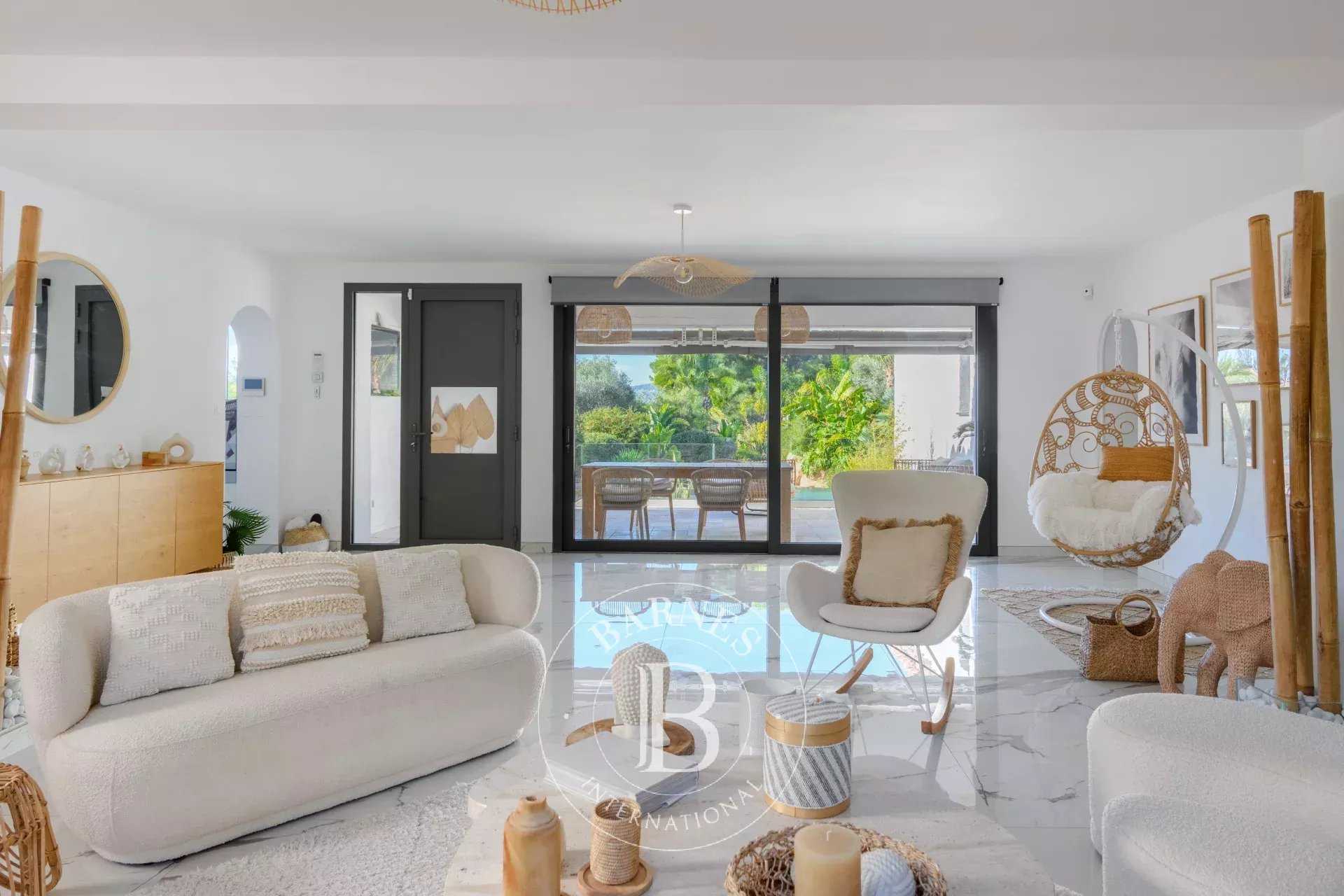 Sanary-sur-Mer  - Maison 5 Pièces