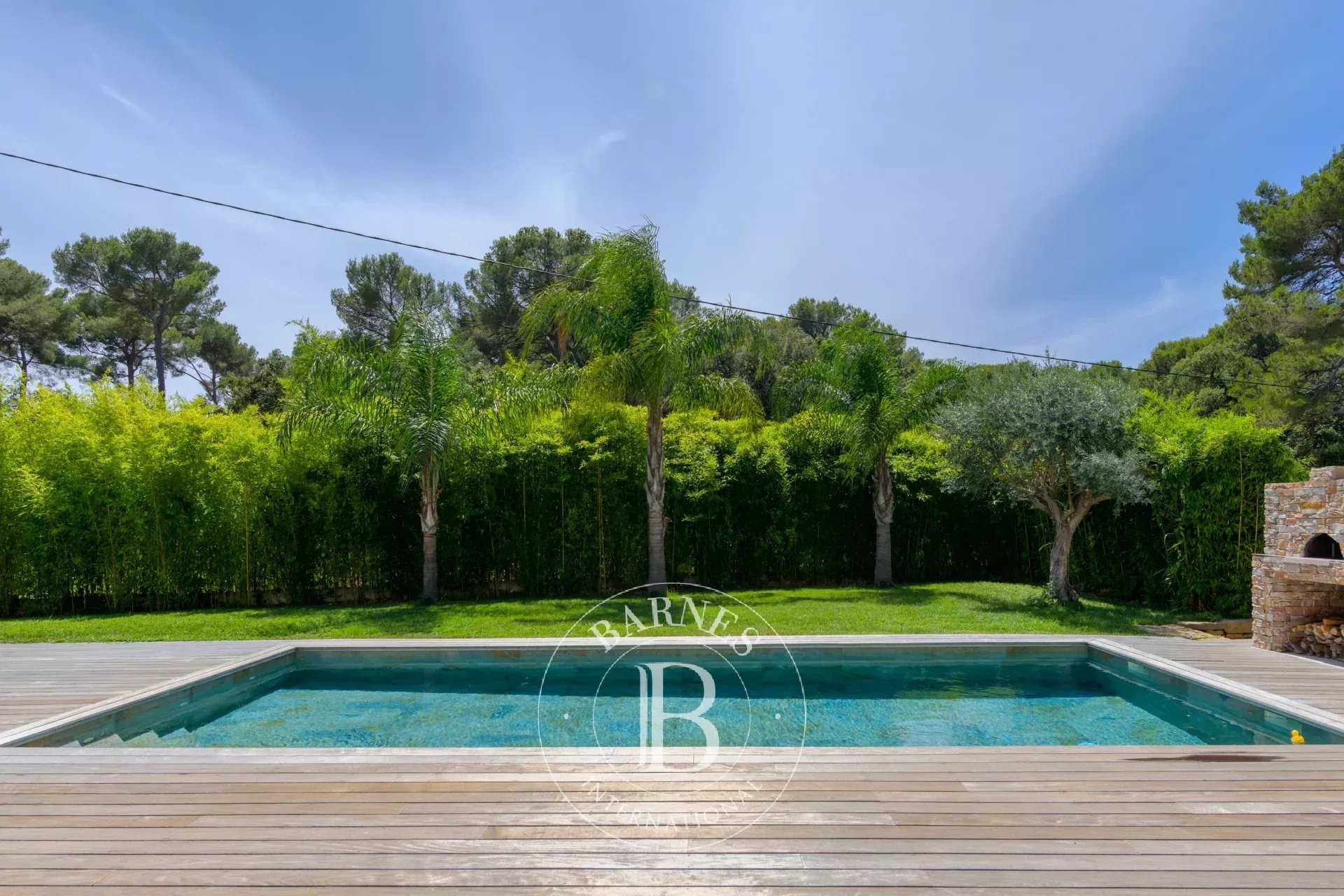 Six-Fours-les-Plages  - Villa 4 Bedrooms