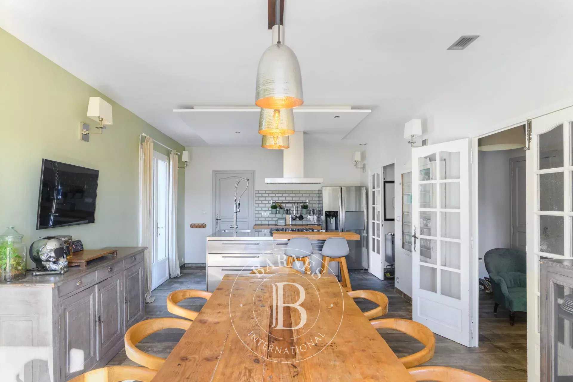 Le Castellet  - Villa 4 Bedrooms