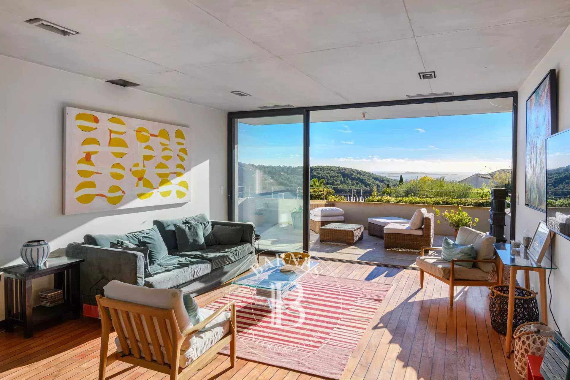 Sanary-sur-Mer  - Villa 3 Bedrooms