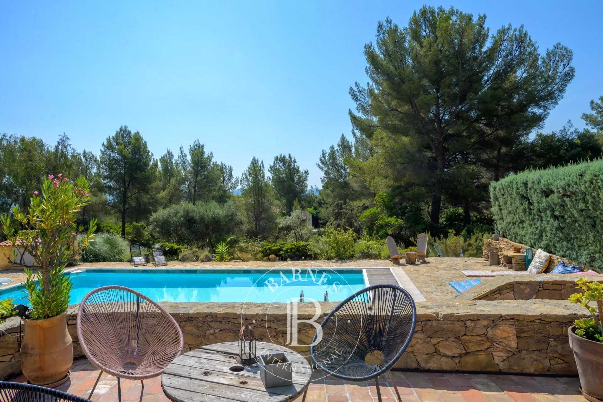 La Cadière-d'Azur  - Villa 6 Bedrooms