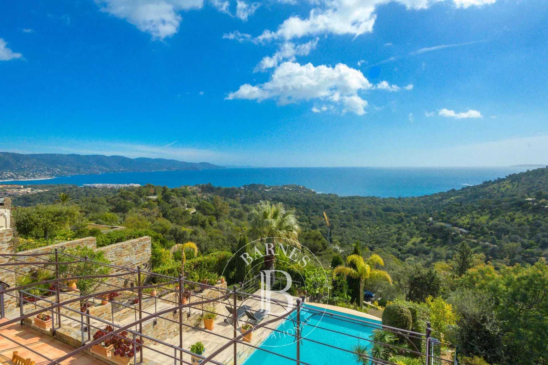 Bormes-les-Mimosas  - Villa 5 Bedrooms