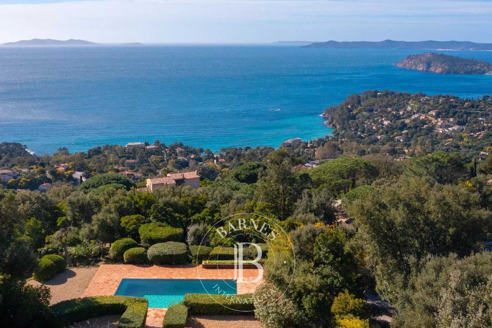 Propriété Rayol-Canadel-sur-Mer