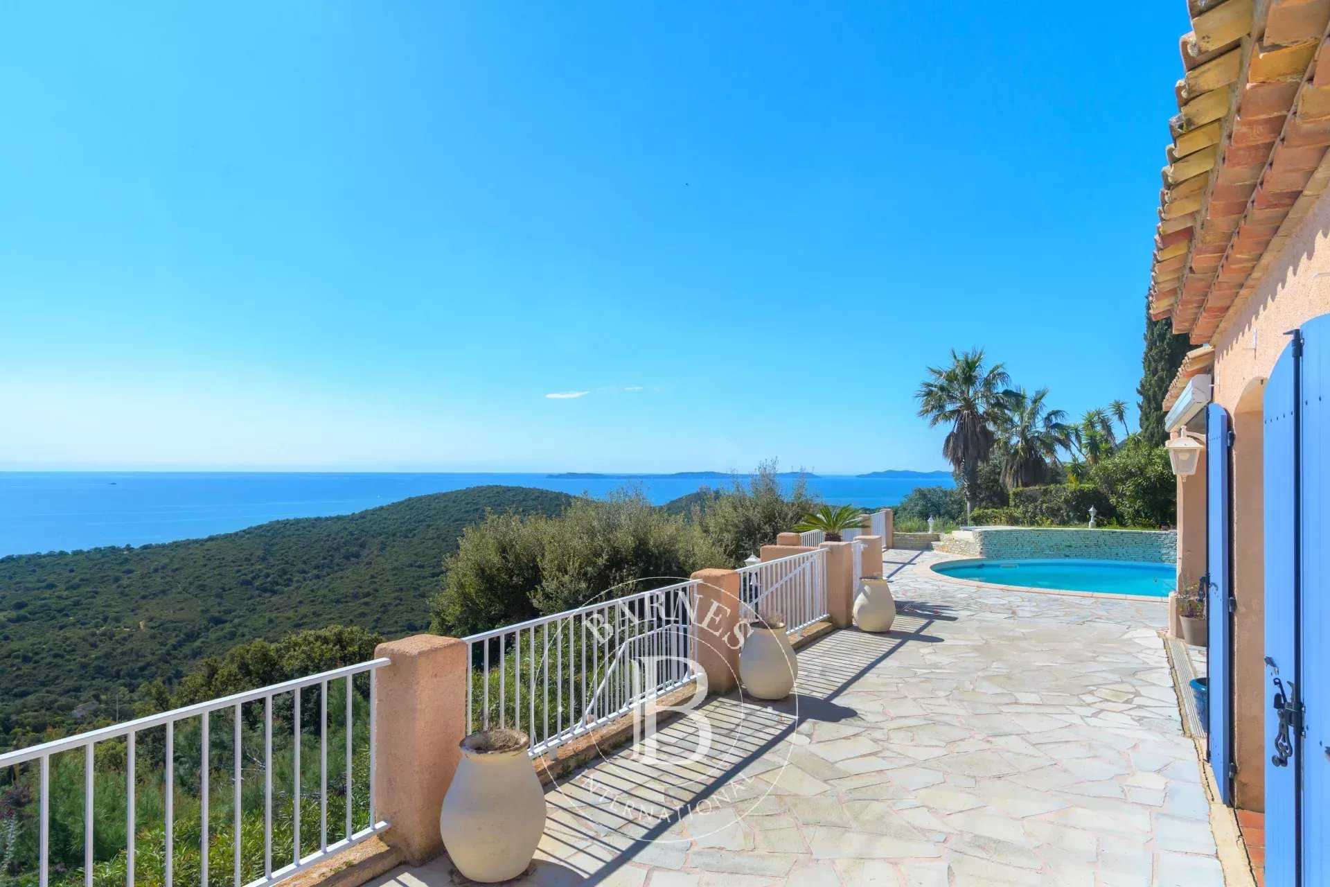 Maison Cavalaire-sur-Mer  -  ref 85760933 (picture 3)
