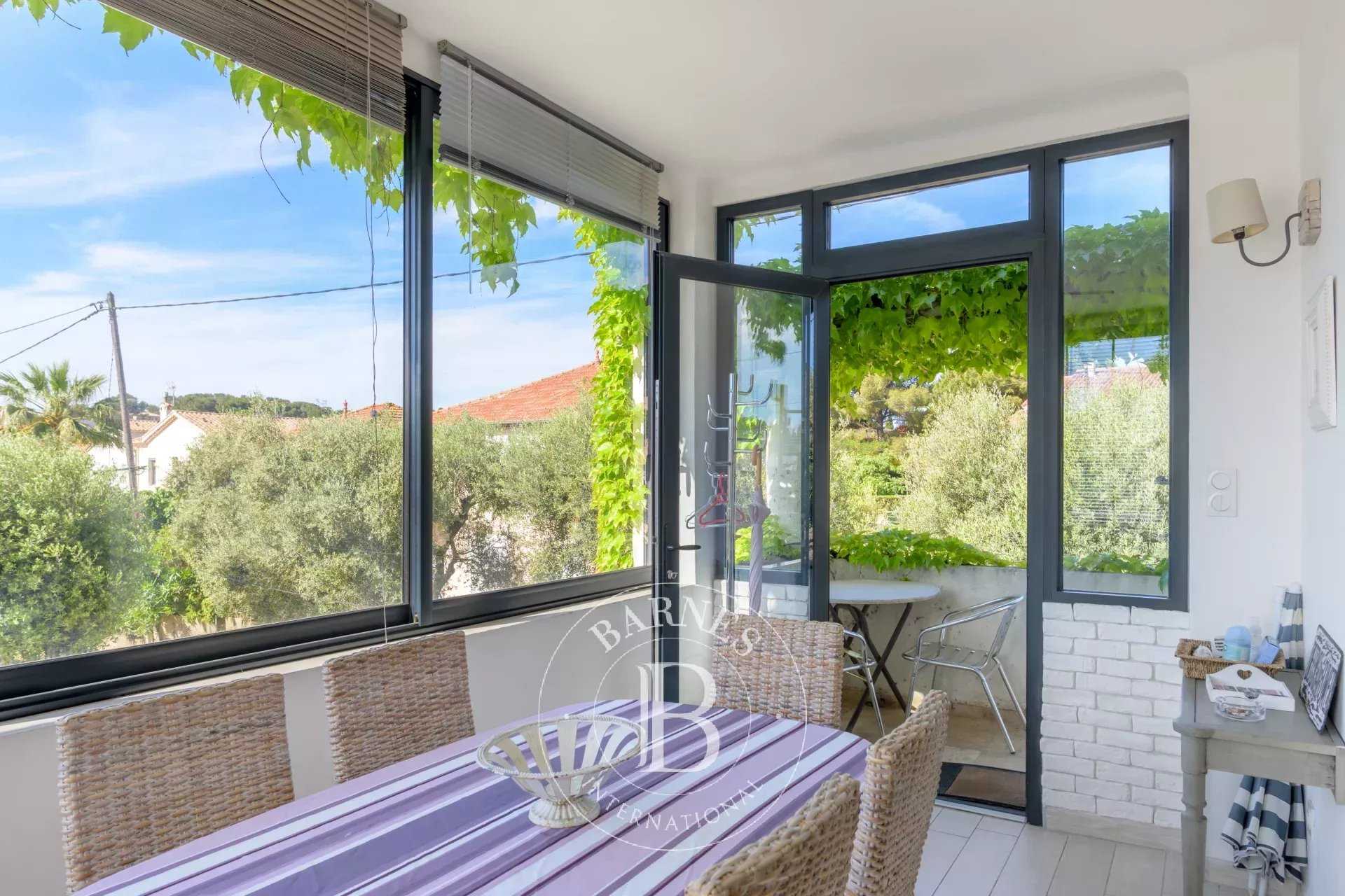 Maison Sanary-sur-Mer  -  ref 85912610 (picture 2)
