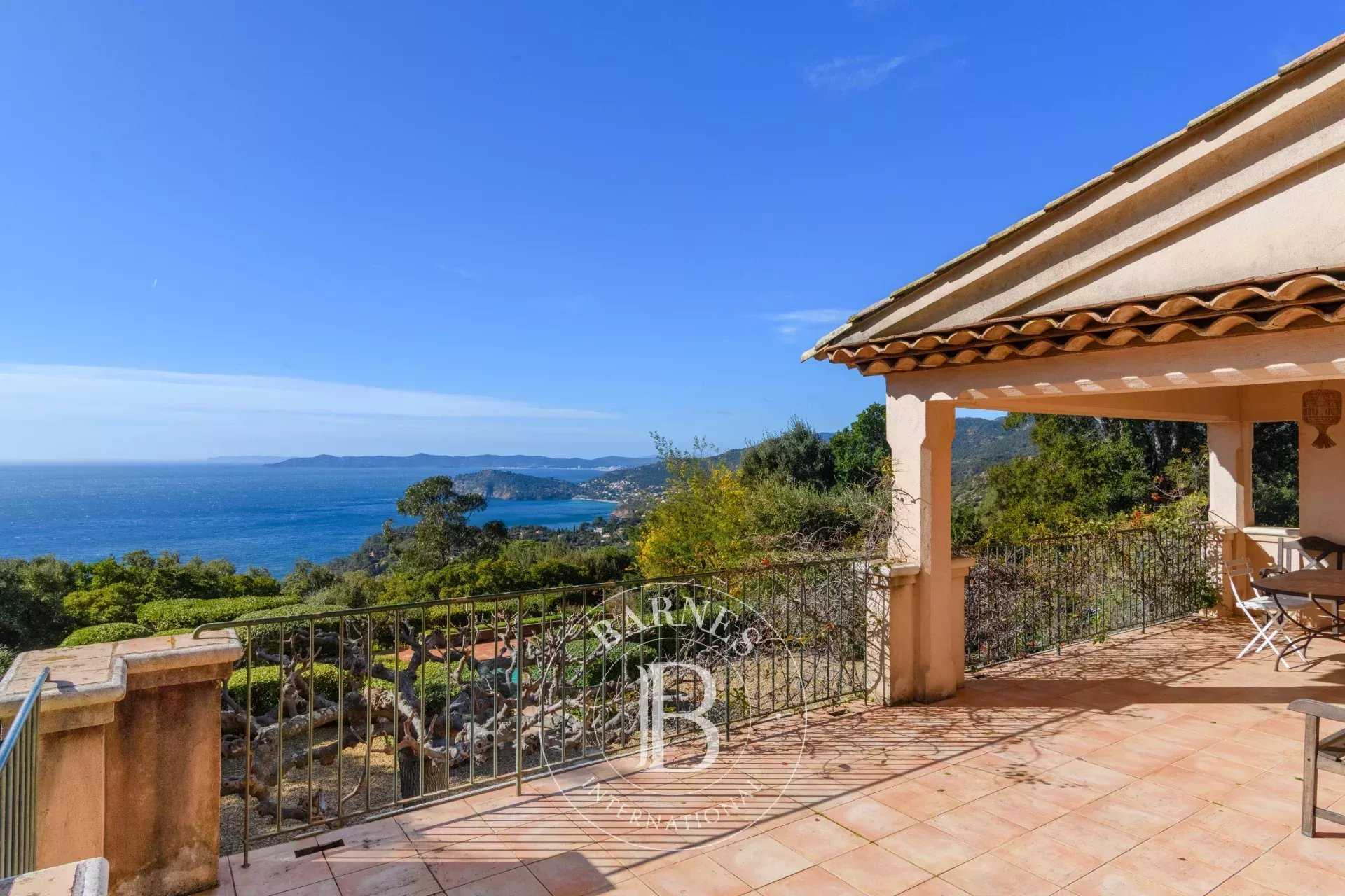 Property Rayol-Canadel-sur-Mer  -  ref 86701502 (picture 1)