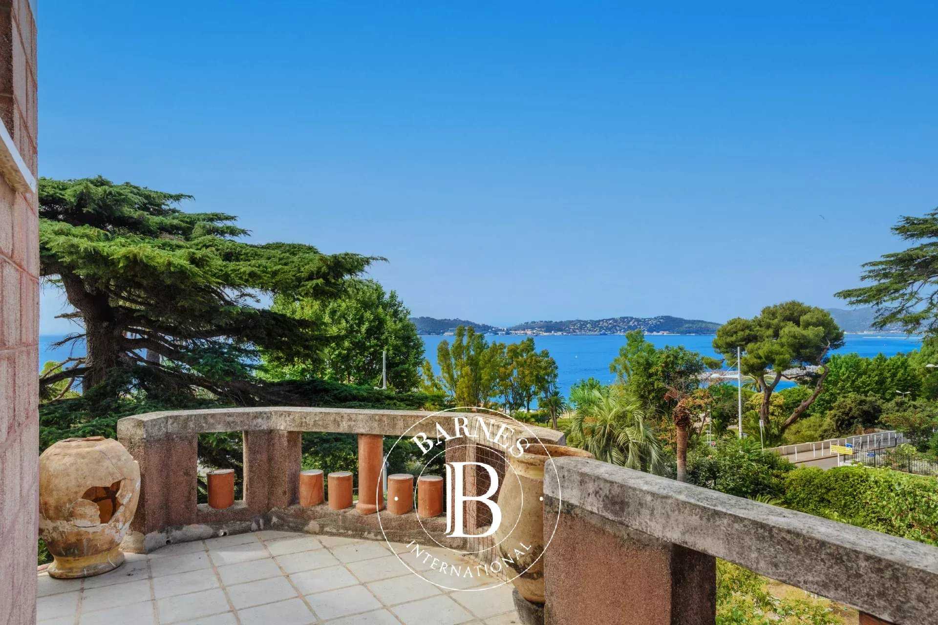 House Toulon  -  ref 5843437 (picture 1)