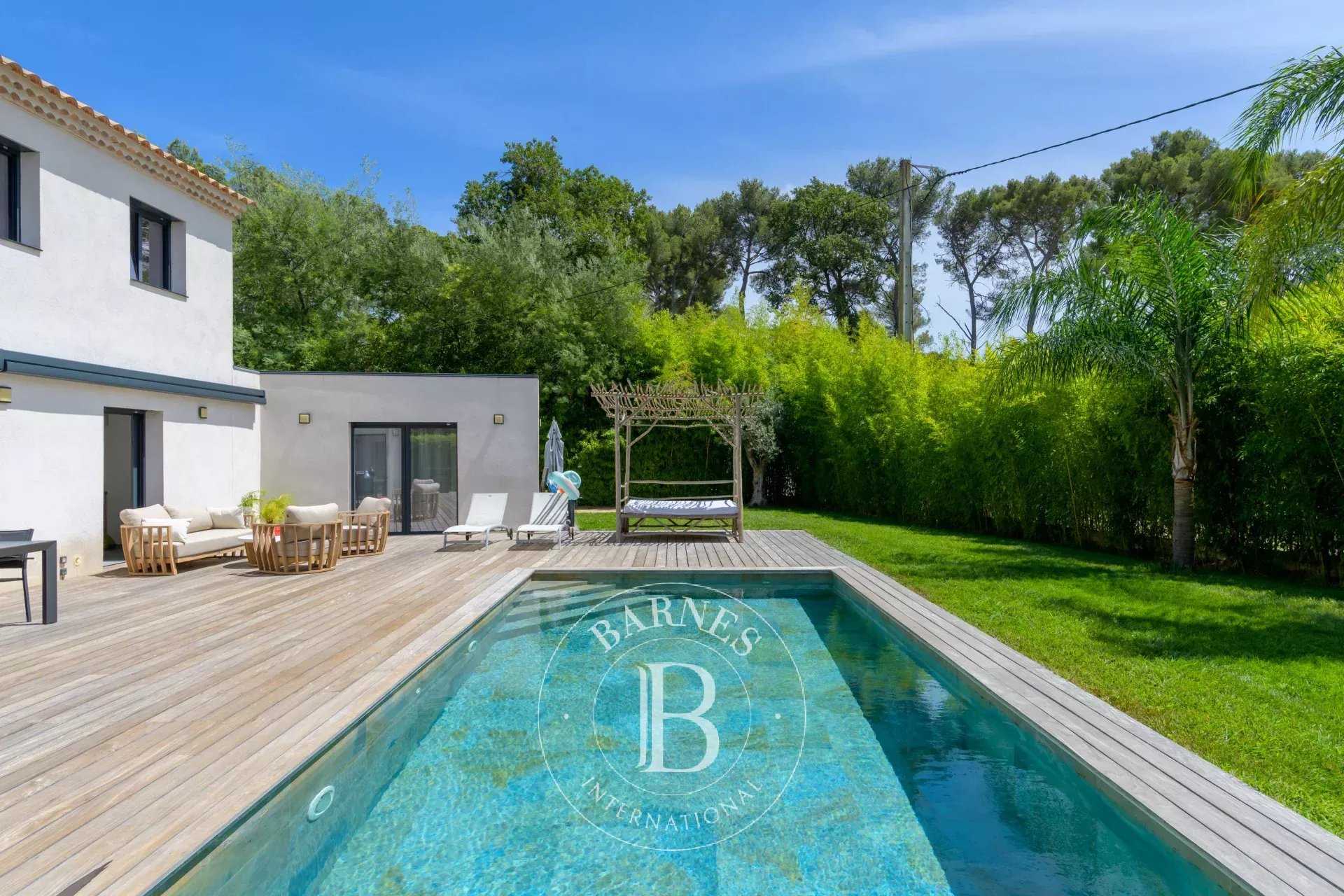 Villa Six-Fours-les-Plages  -  ref 86139546 (picture 3)