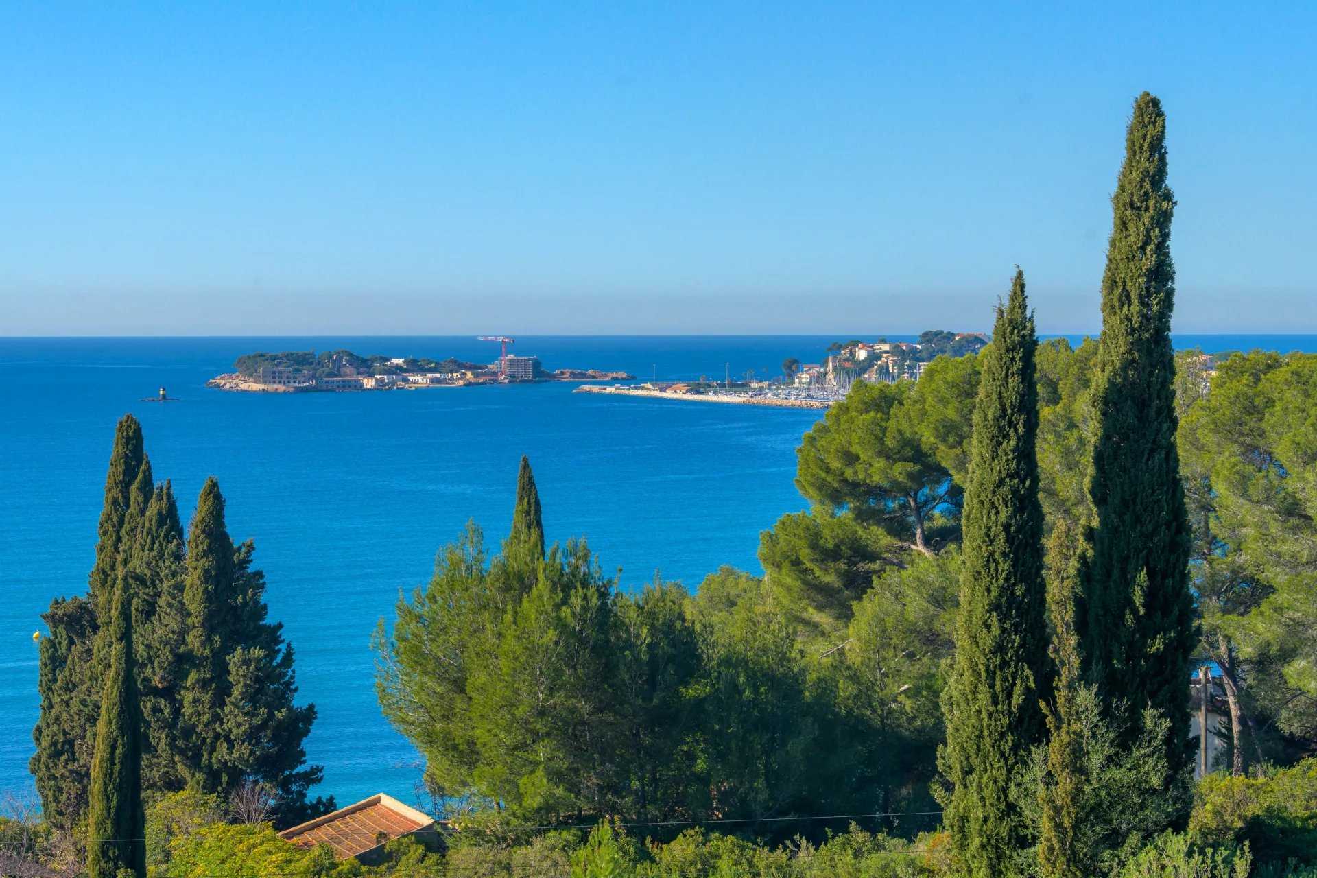 Villa Sanary-sur-Mer  -  ref 85637030 (picture 1)