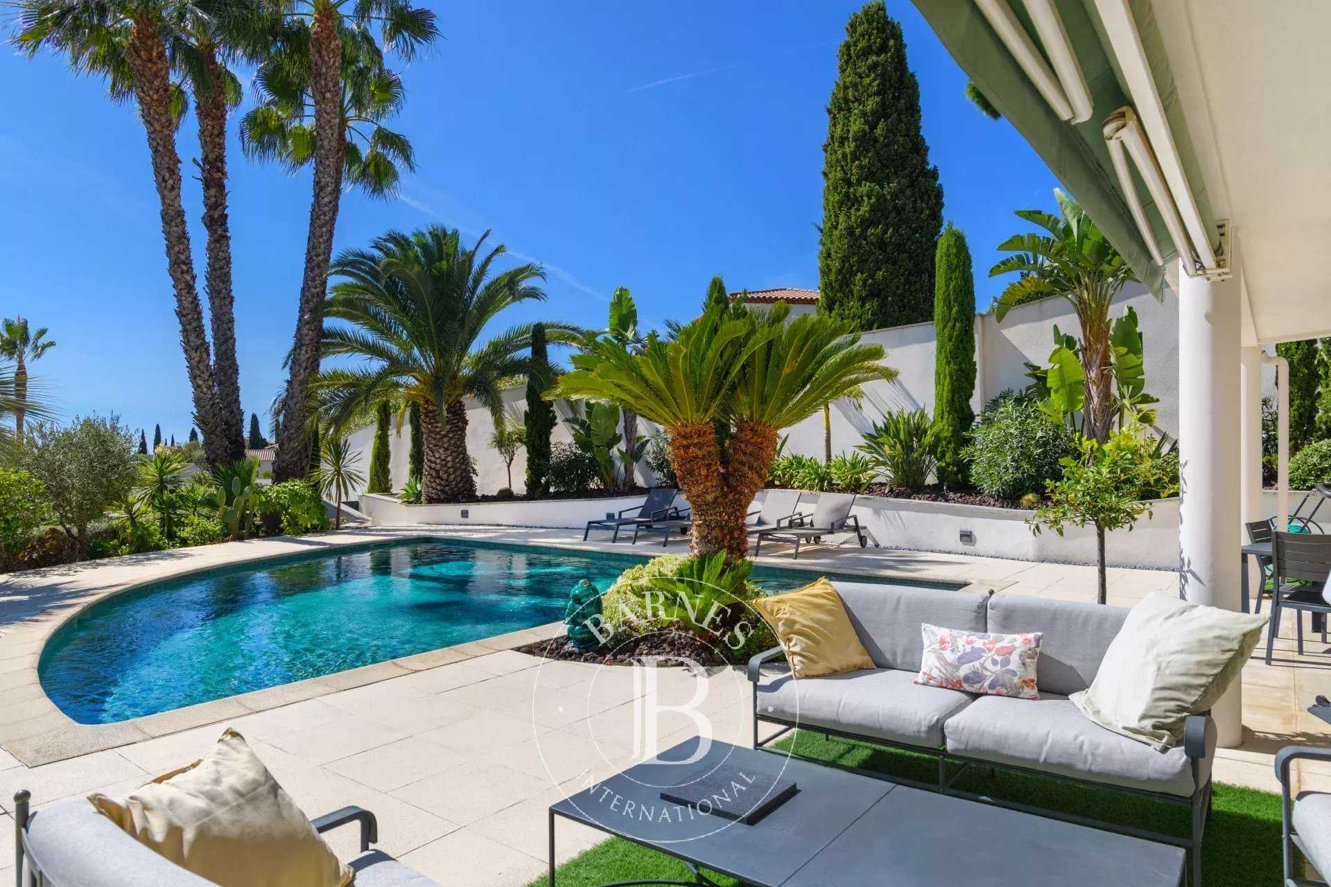 Villa Sanary-sur-Mer  -  ref 86392078 (picture 3)