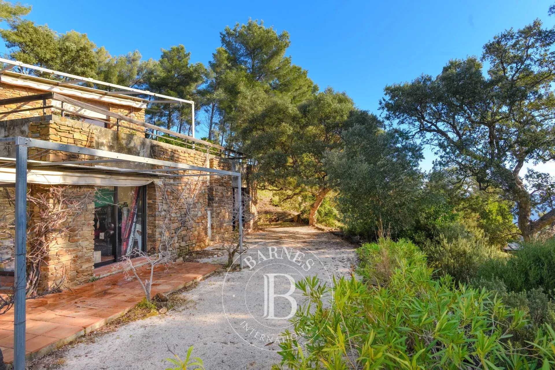 Villa Bormes-les-Mimosas  -  ref 86701625 (picture 3)